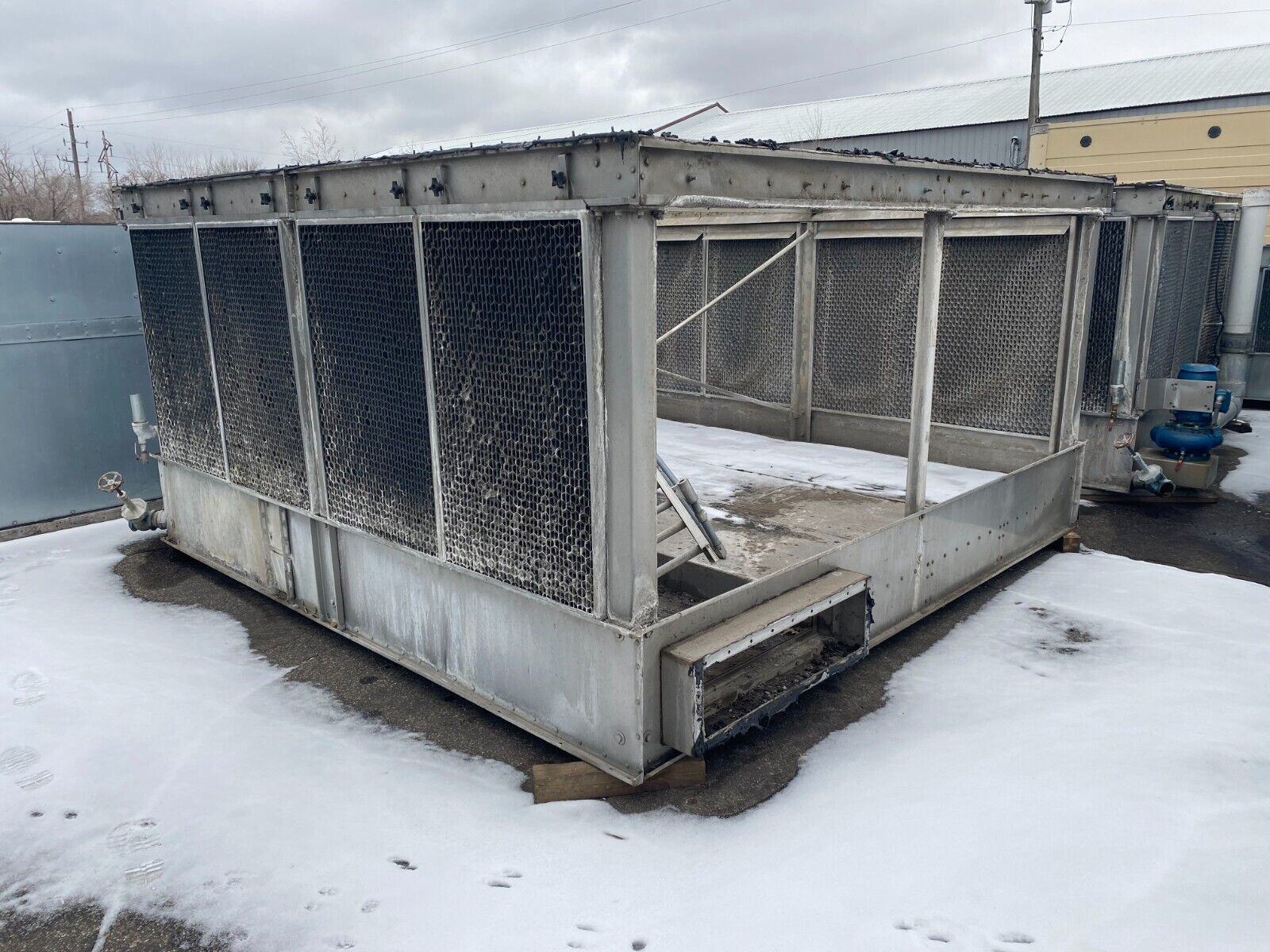 Evapco ATWB Closed Loop Cooling Tower ATWB 12-7L24-Z, 500 Ton, MFD 2019