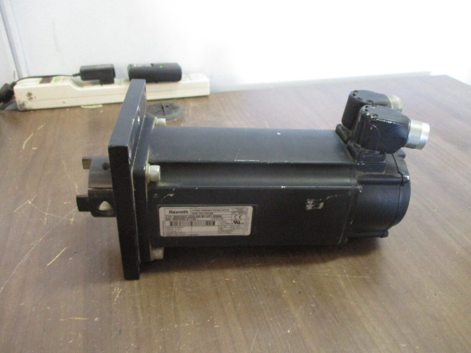 Rexroth Servo Motor MSK050C-0300-NN-M1-UP0-NNNN 3.1A 600V 1.77 Nm/A Used