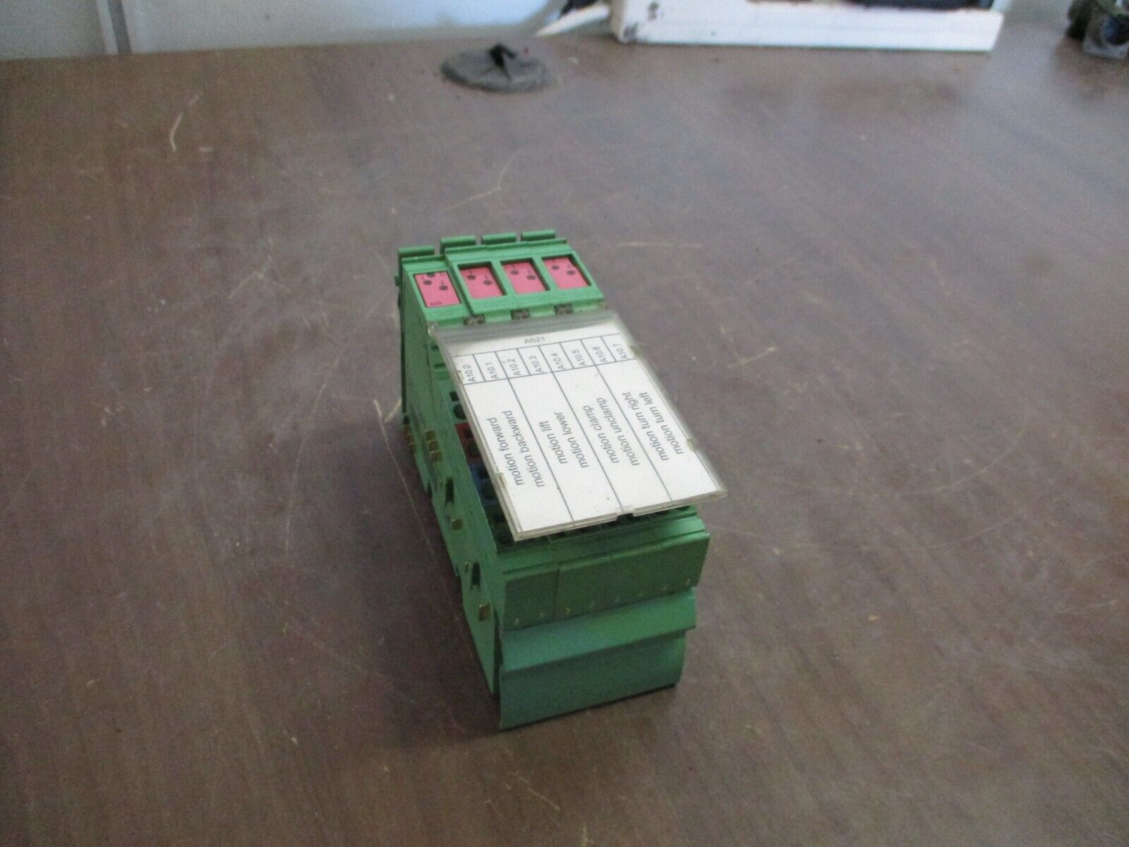 Phoenix Contact IBIL24DO8 Interbus Coupler 2726269 HW: 01 w/ Terminal Cover Used