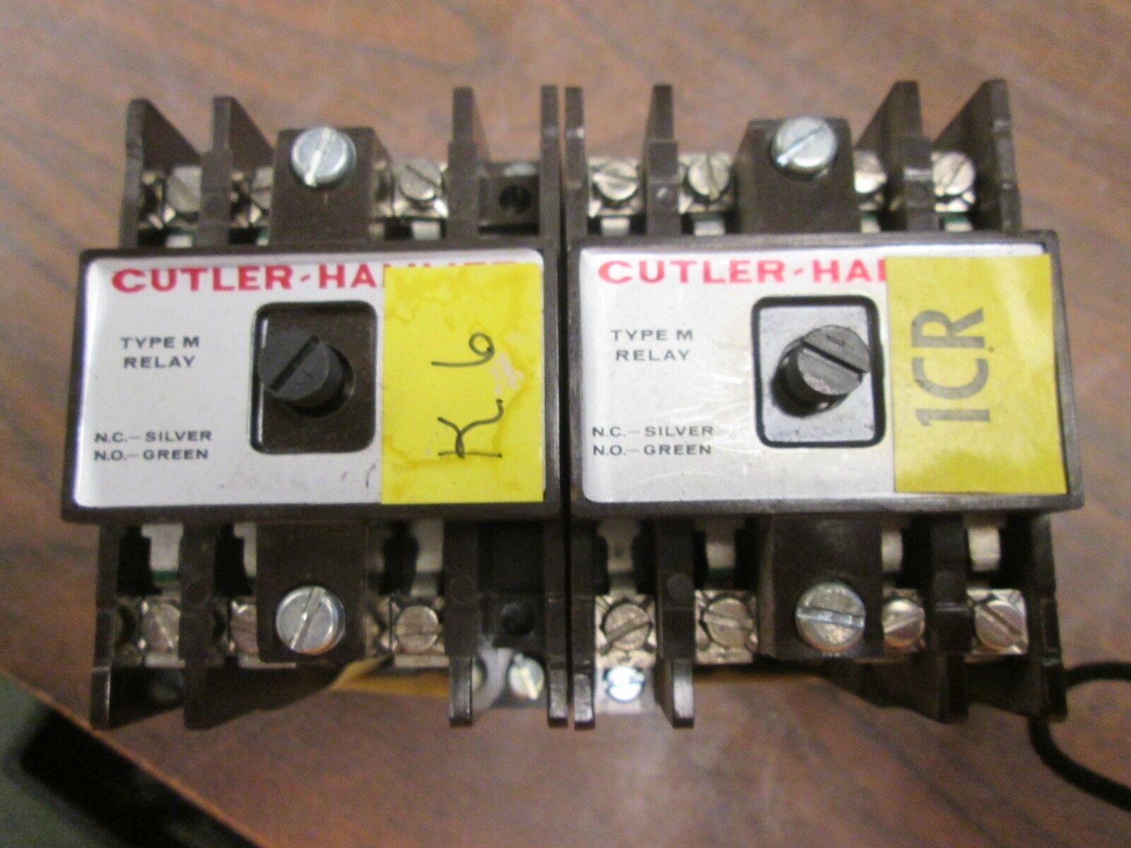 Cutler-Hammer Type M Relay D26MB 120V Coil *Lot of 2* Used