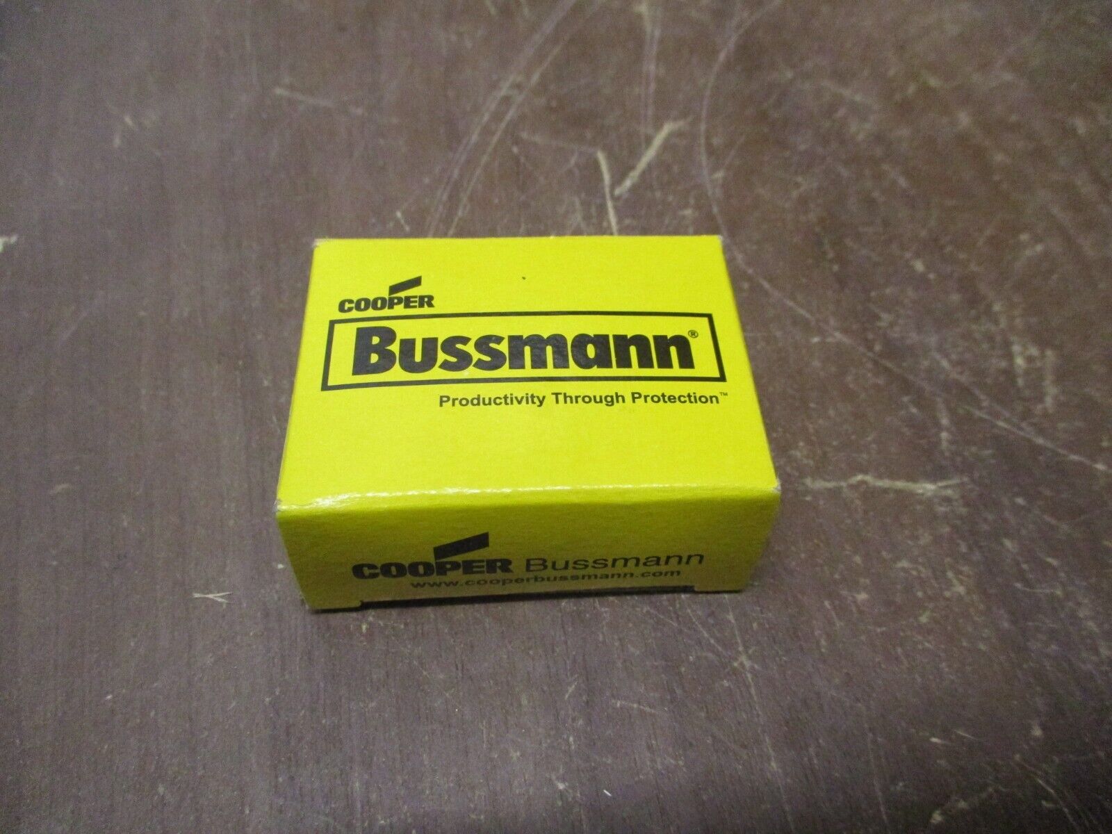 Cooper Bussmann Limitron Fuse FNQ-R-1 1A 600V *Box of 10* New Surplus