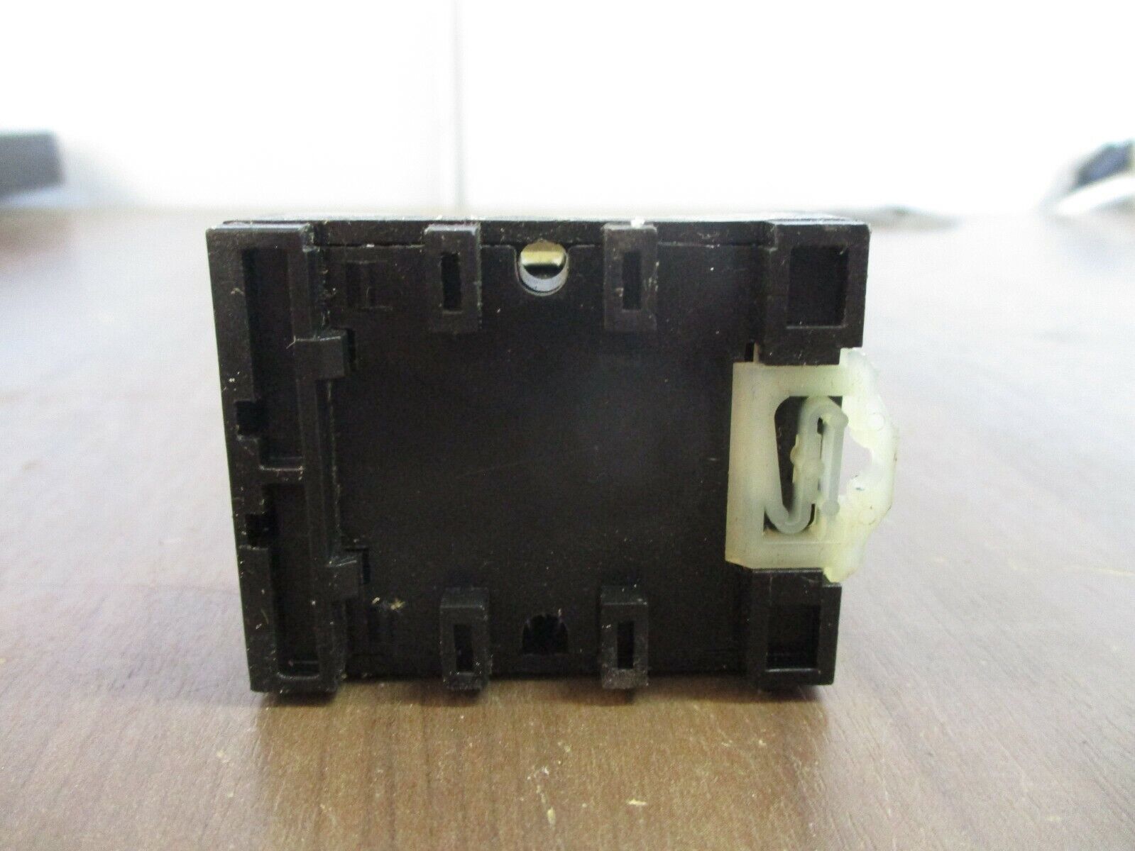 Deltrol Controls Relay 105A 10A DPDT 120V Coil w/ Base *Lot of 2* Used