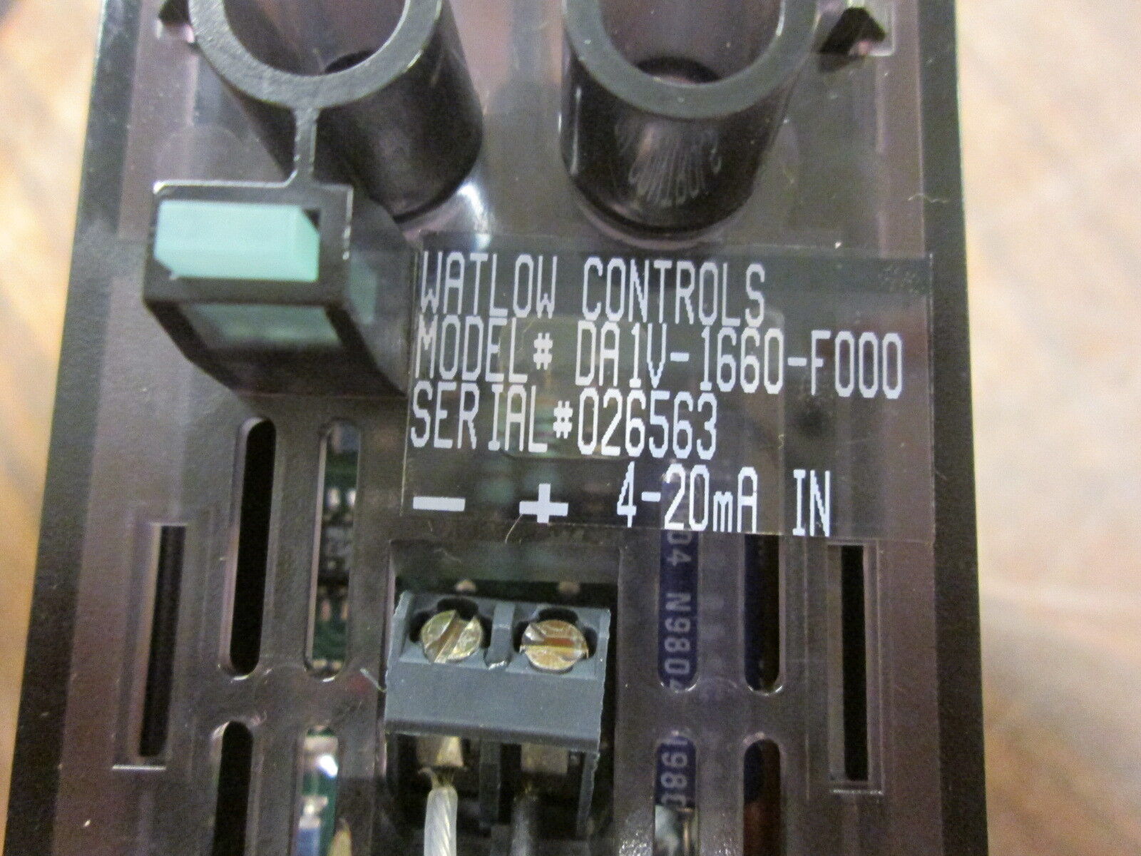 Watlow DIN-a-mite Solid State Power Controller DA1V-1660-F000 4-20mA IN Used