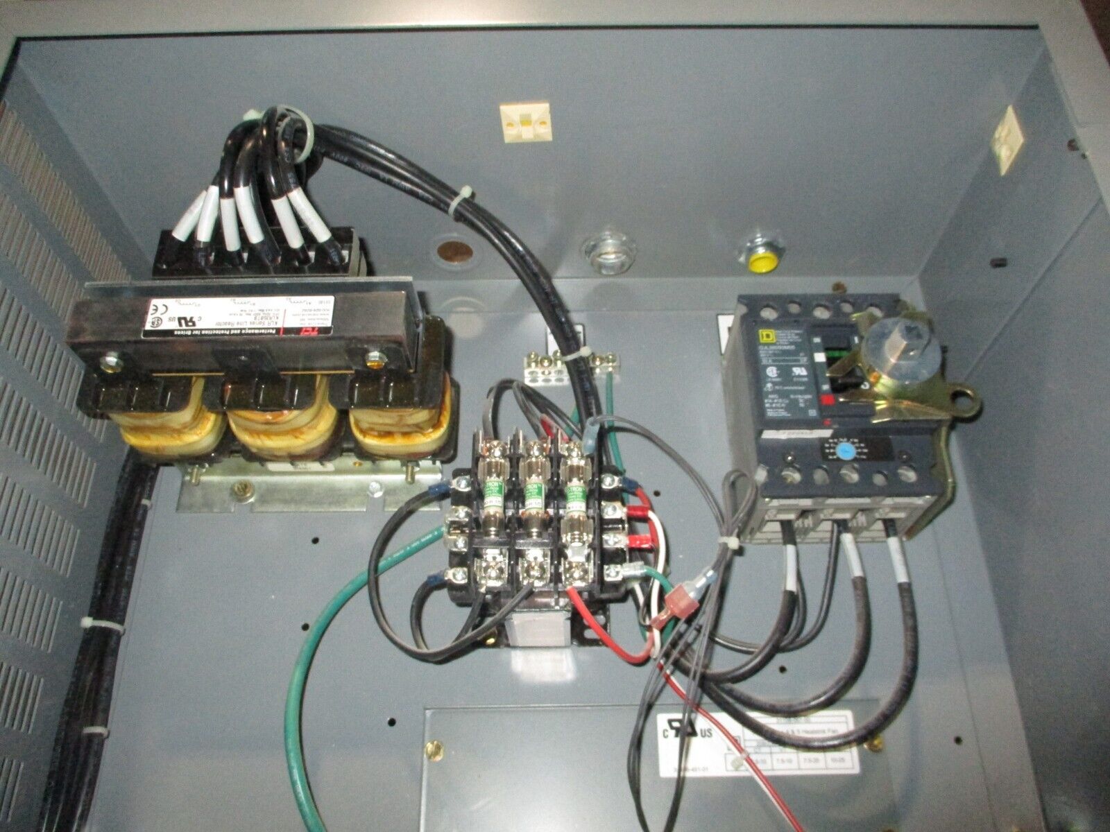 Square D Econoflex Altivar AC Drive w/ Bypass 8839 58EJG4VY Ser. A 15HP 3Ph Used