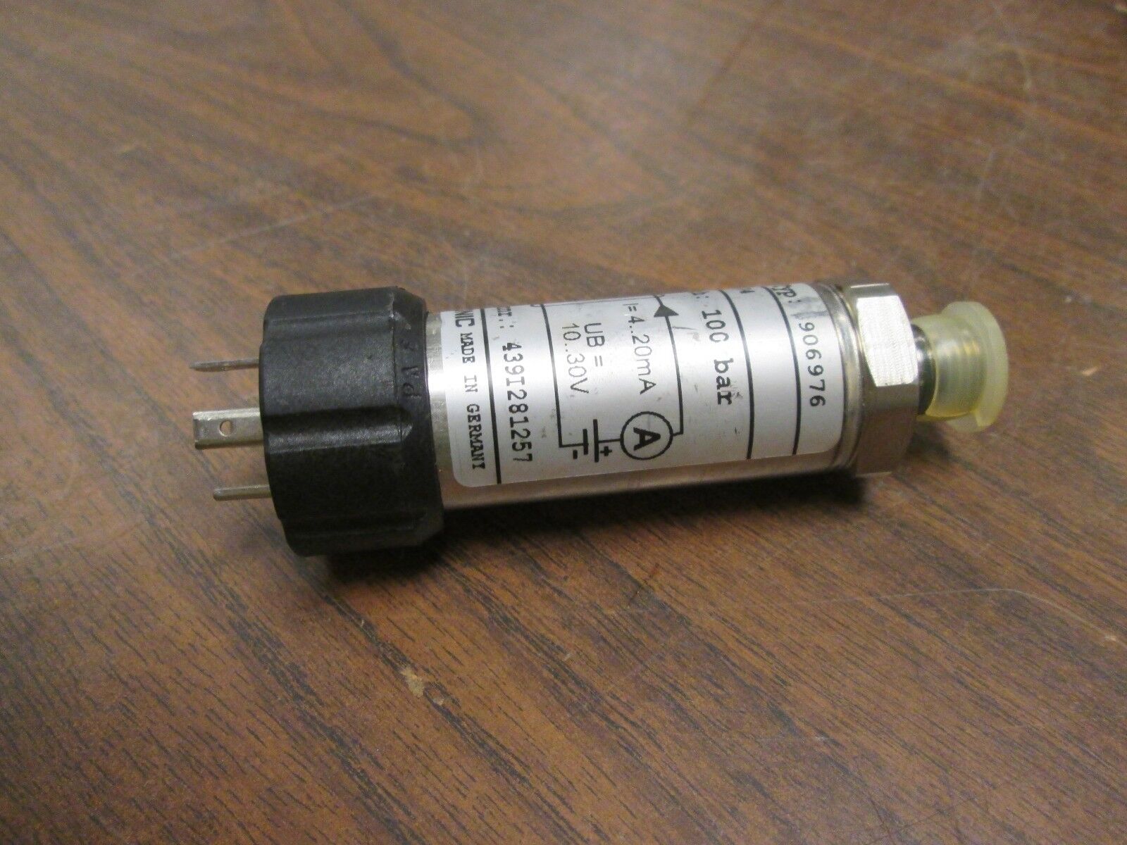 Hydac Pressure Transducer HAD 3745-A-100-174 4-20mA 10-30V Used