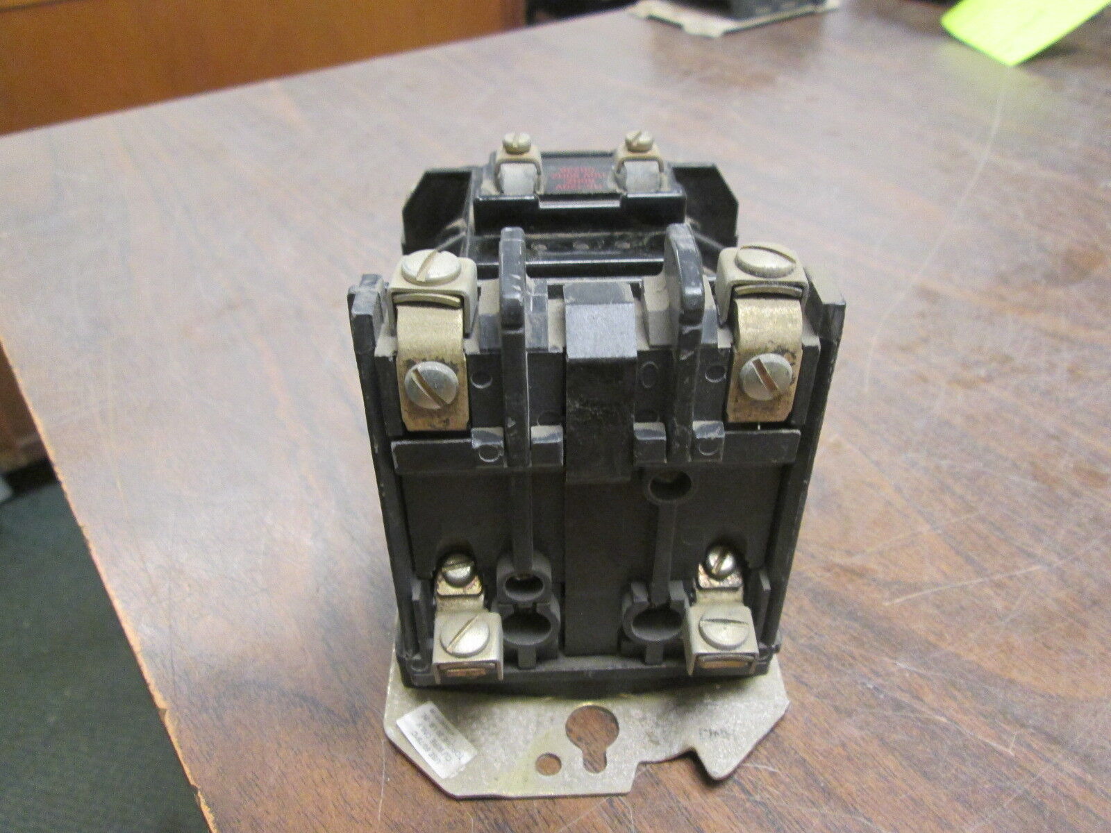 Allen-Bradley Contactor 500L-A0D92 15/20A 115-120V Coil Used