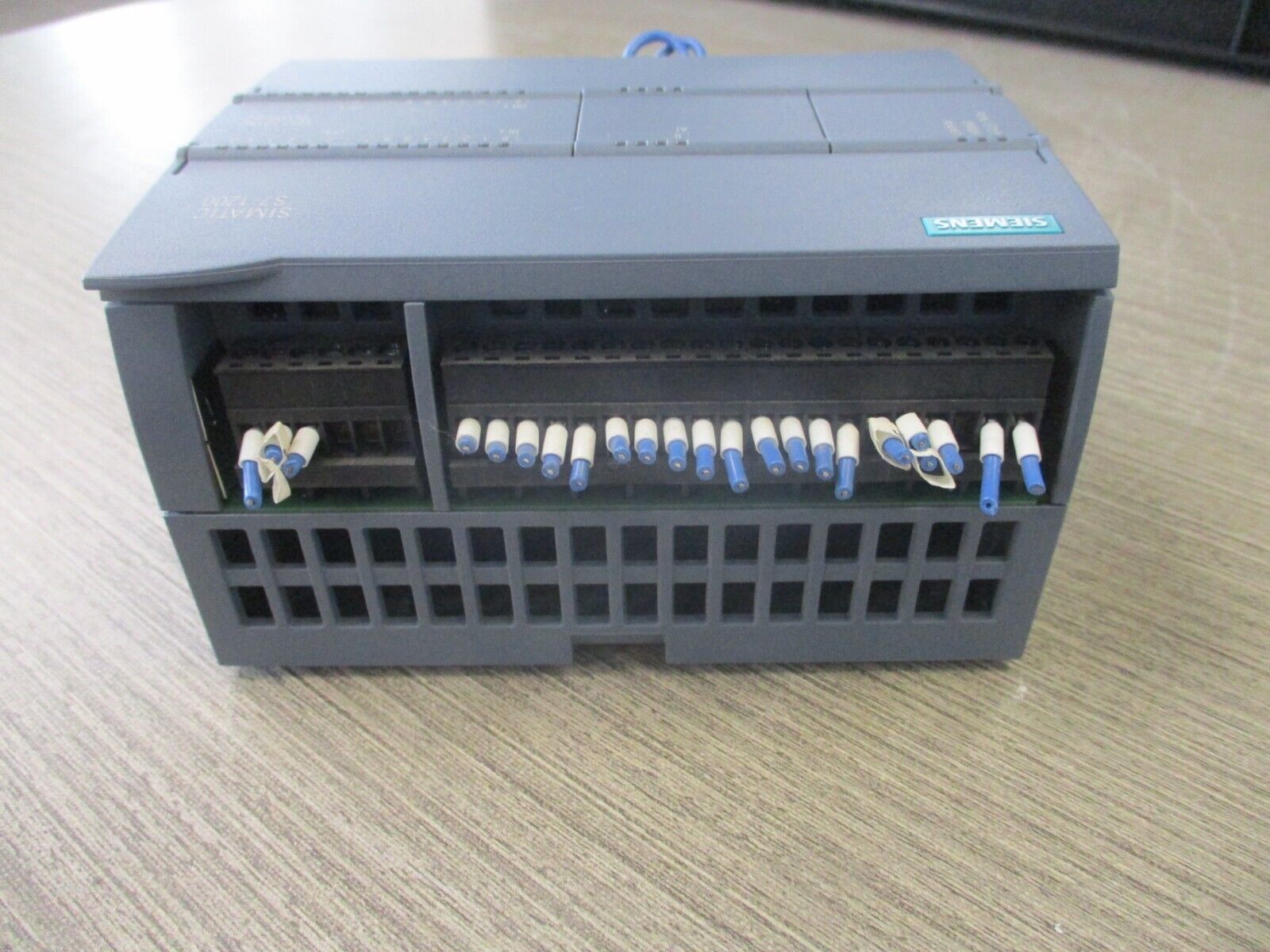 Siemens SimaticS7-1200 CPU Module 6ES7 215-1AG40-0XB0 Used.