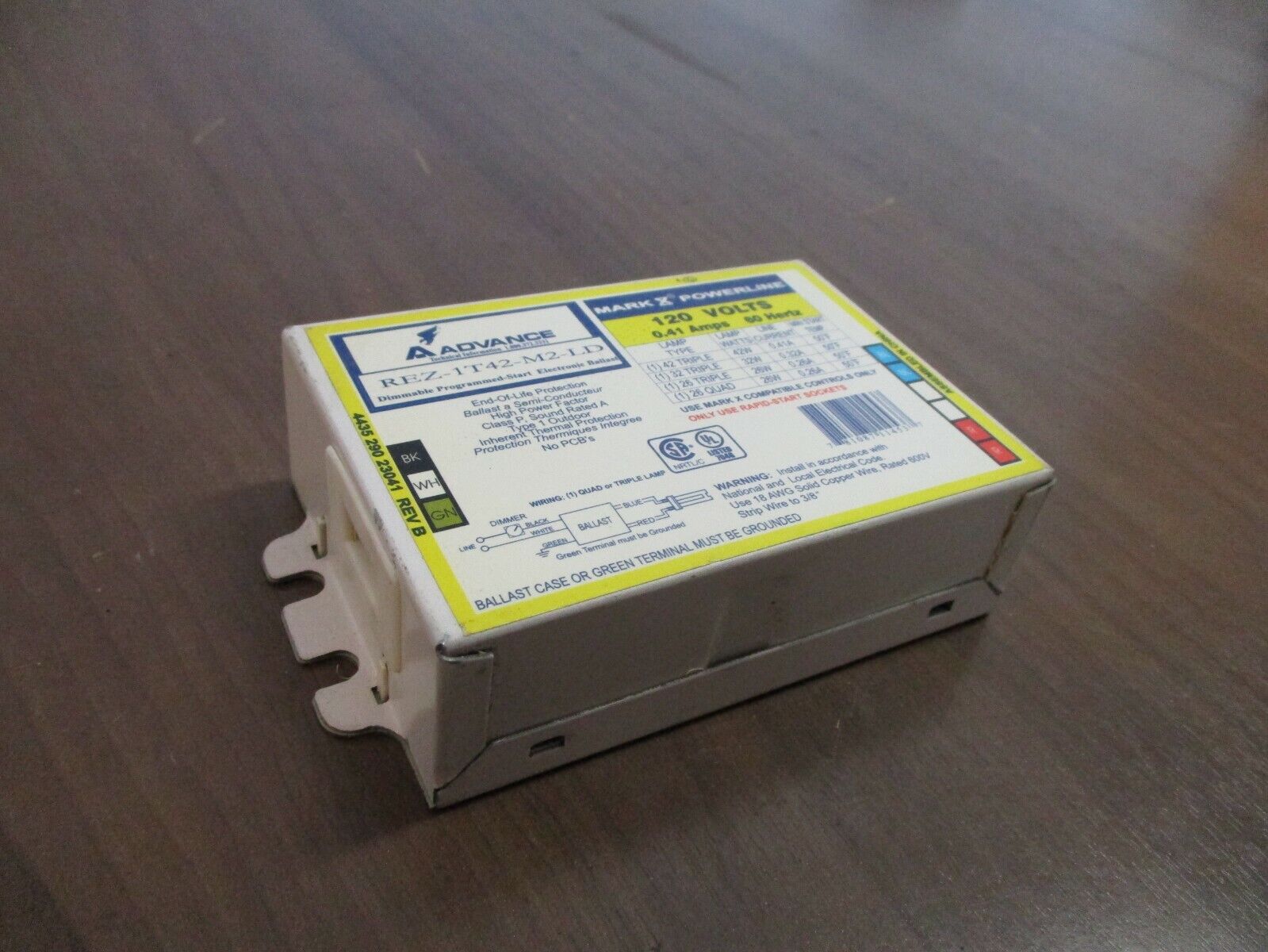 Advance Mark X Powerline Electronic Ballast REZ-IT42-M2-LD 120V 0.41A 60Hz Used