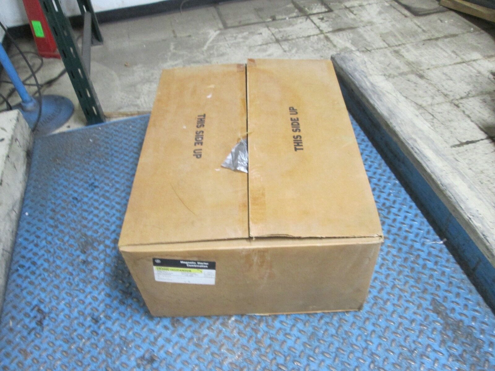 GE Fusible Combination CR308E1022PANDDB Size 3, 3P Type 1 Enclosure New Surplus