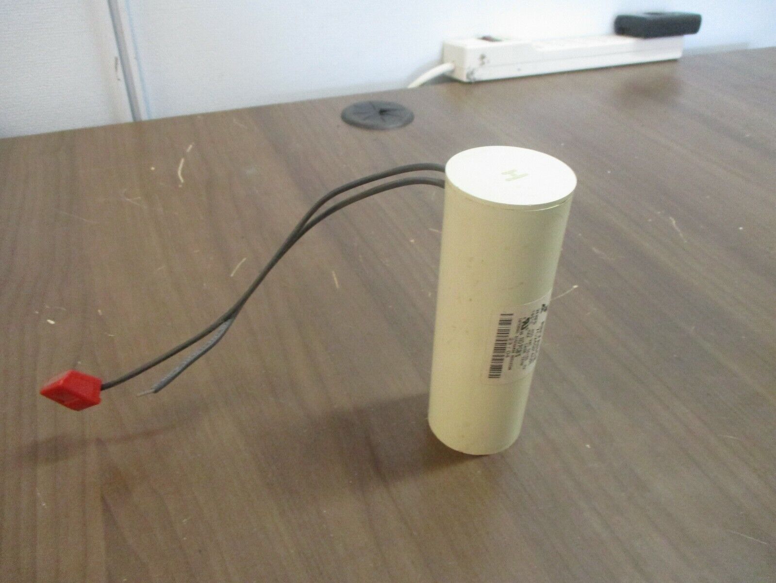 Advance Capacitor 7C240P40R 24MFD 400VAC 50/60Hz Used