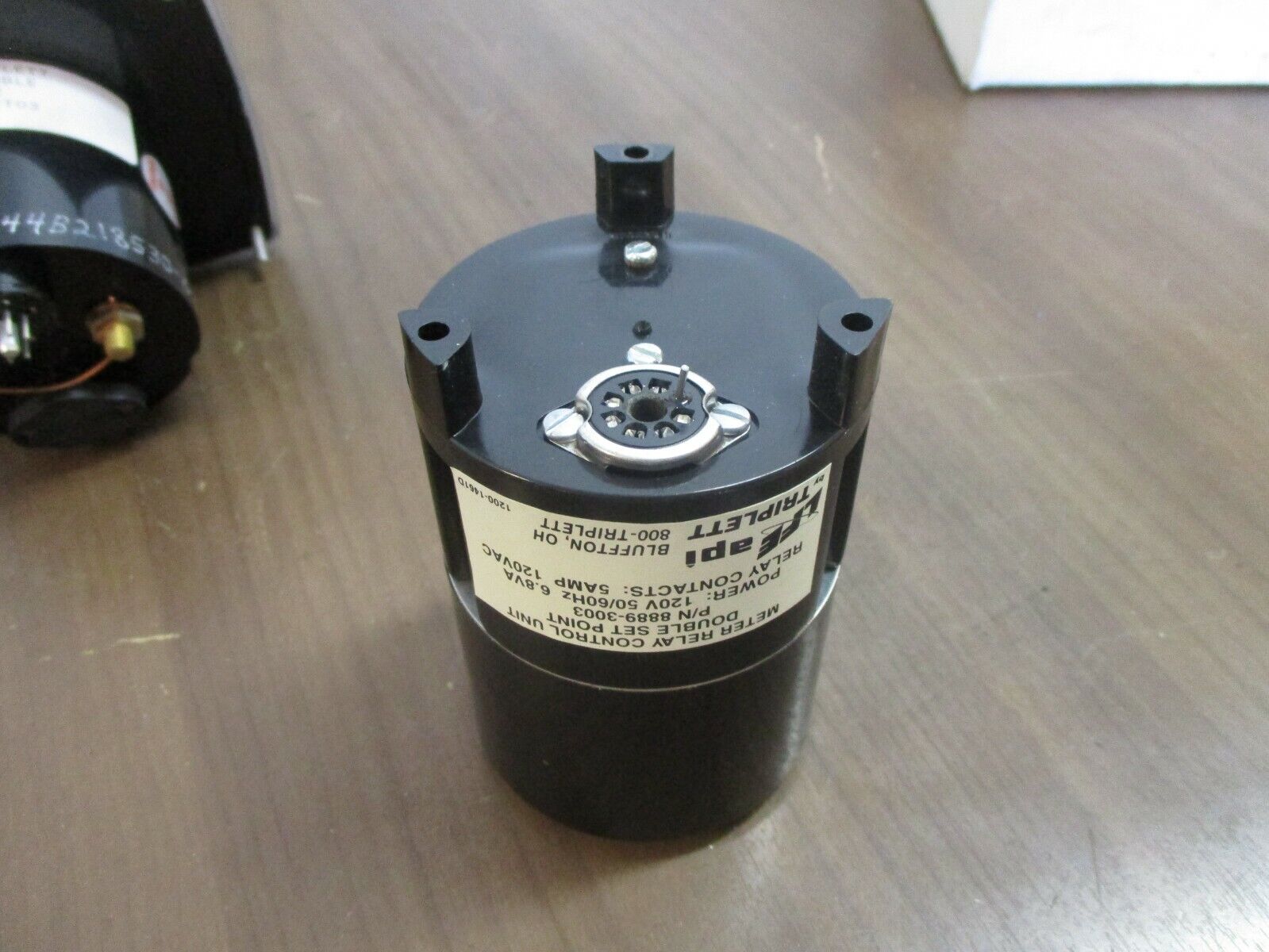 Triplett 1954 Double Meter V4-30FA-ZT03 Range: 0-1 mADC New Surplus