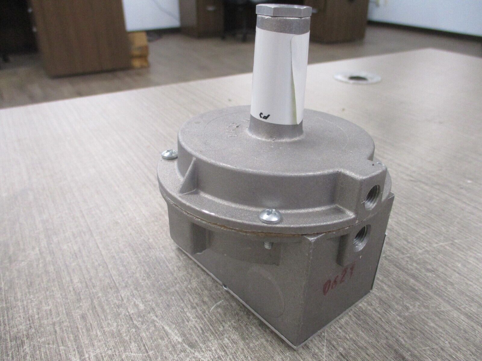 Crossroads Controls JD-2 Blue Pressure Switch 801111301 *No Box* New Surplus