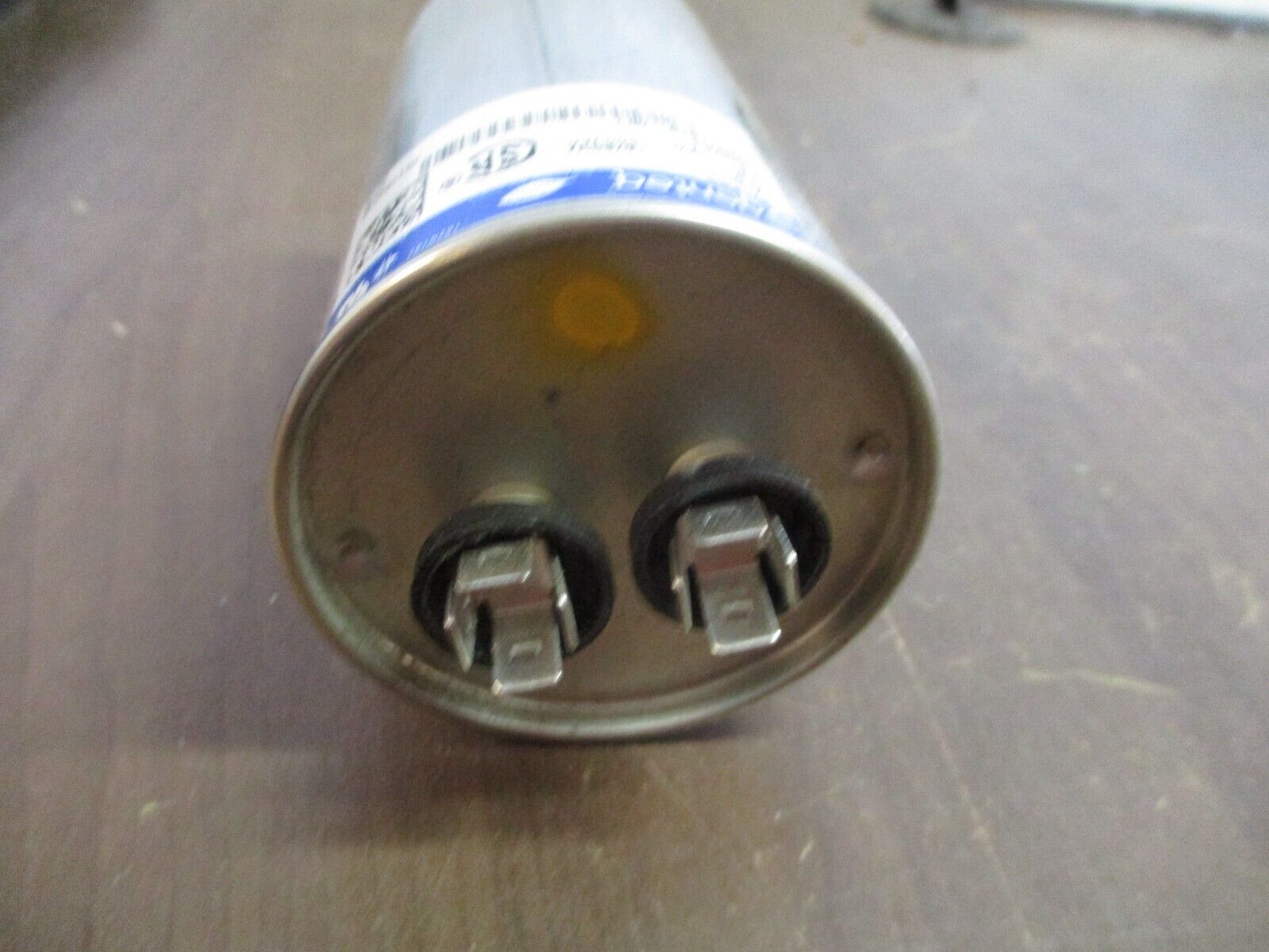 Genteq Capacitor 27L683 30uF 600VAC 50/60Hz Used
