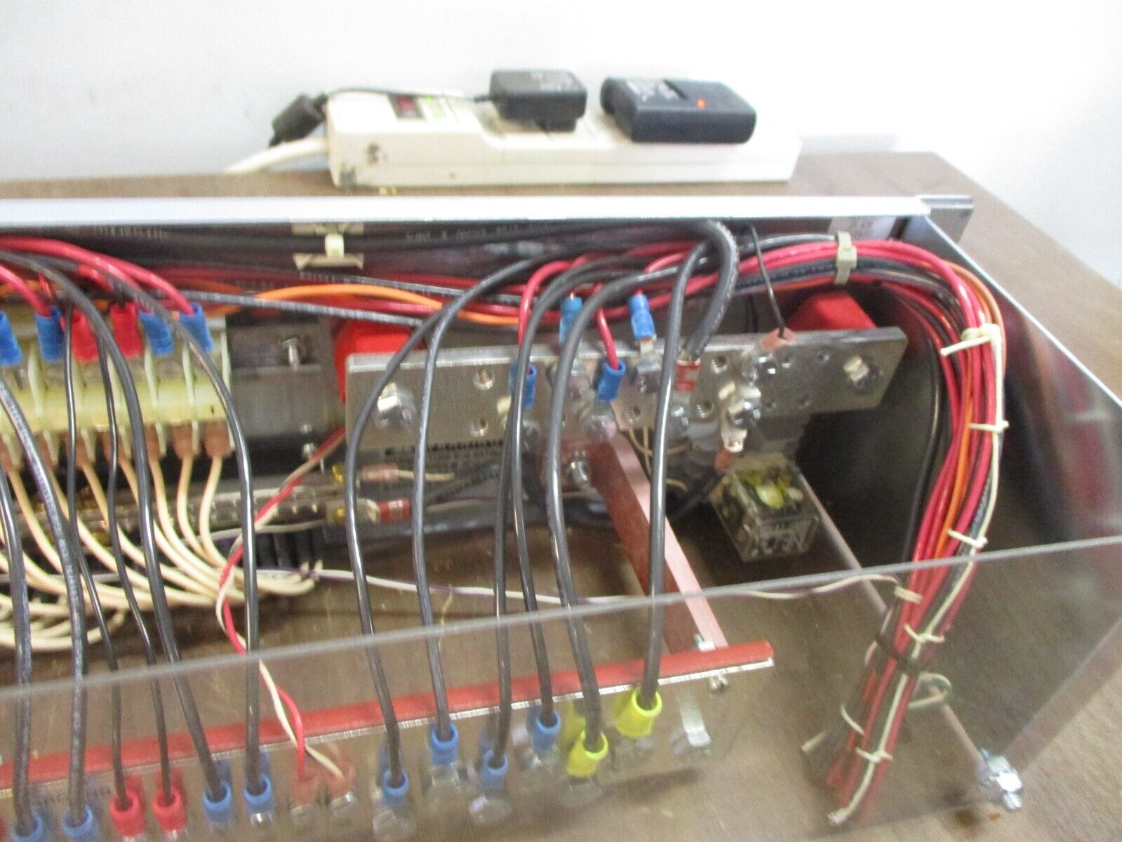 Emerson Fuse Termination Panel FTW-48-100 8320000240 Used