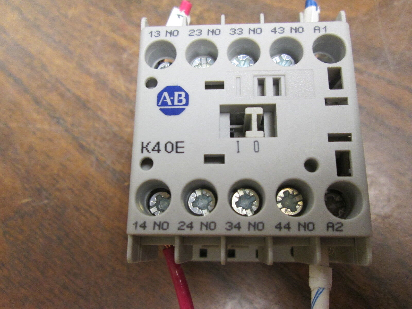 Allen-Bradley Contactor 700-K40E-* 10A 600V Used