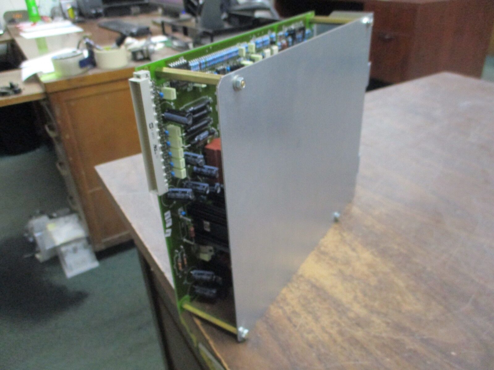 Merlin Gerin ALEZ PCB 72-132297-00 Rev A00 Used