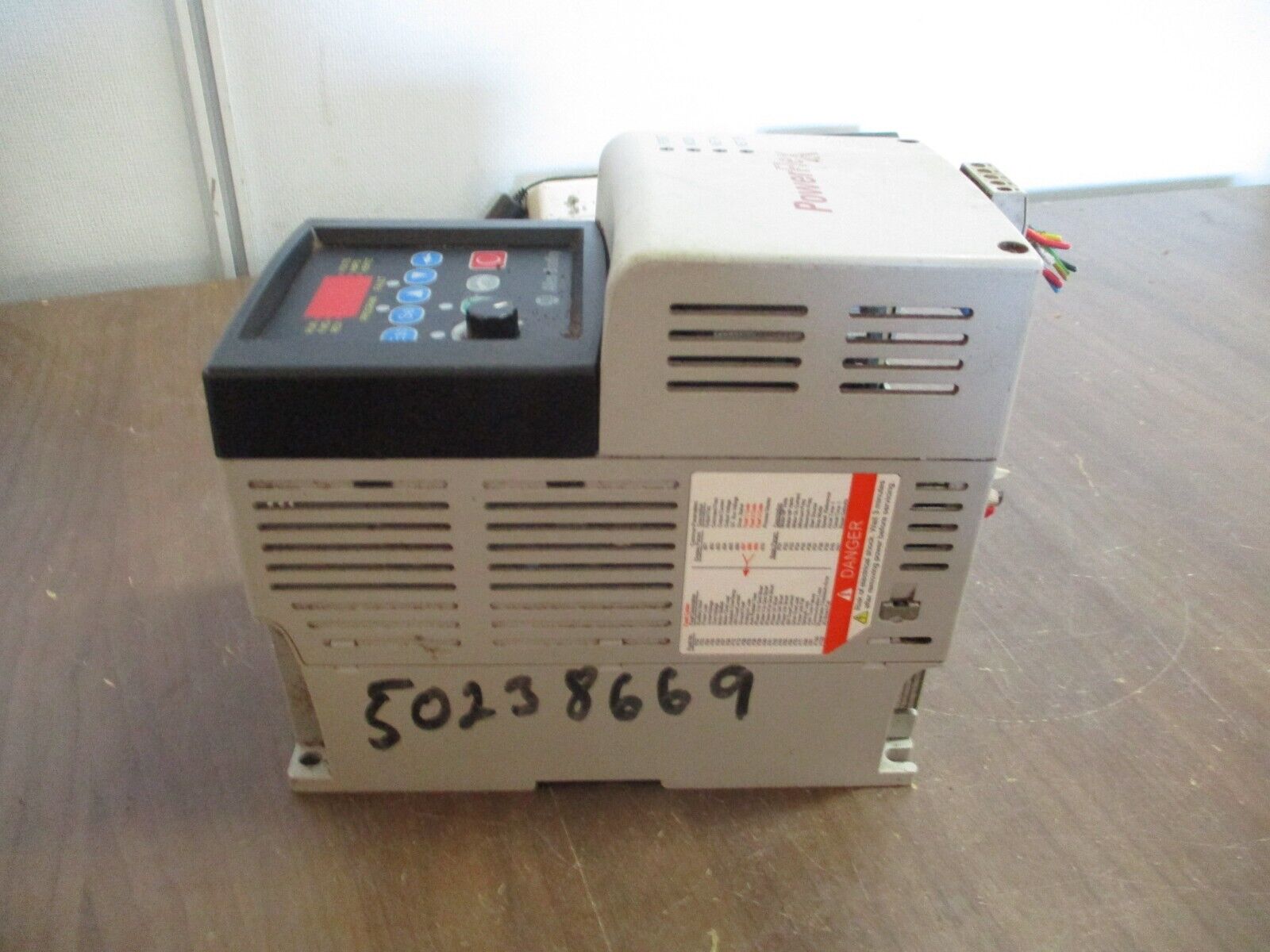 Allen-Bradley PowerFlex 40 AC Drive 22B-D1P4N104 0.5HP 3Ph Used