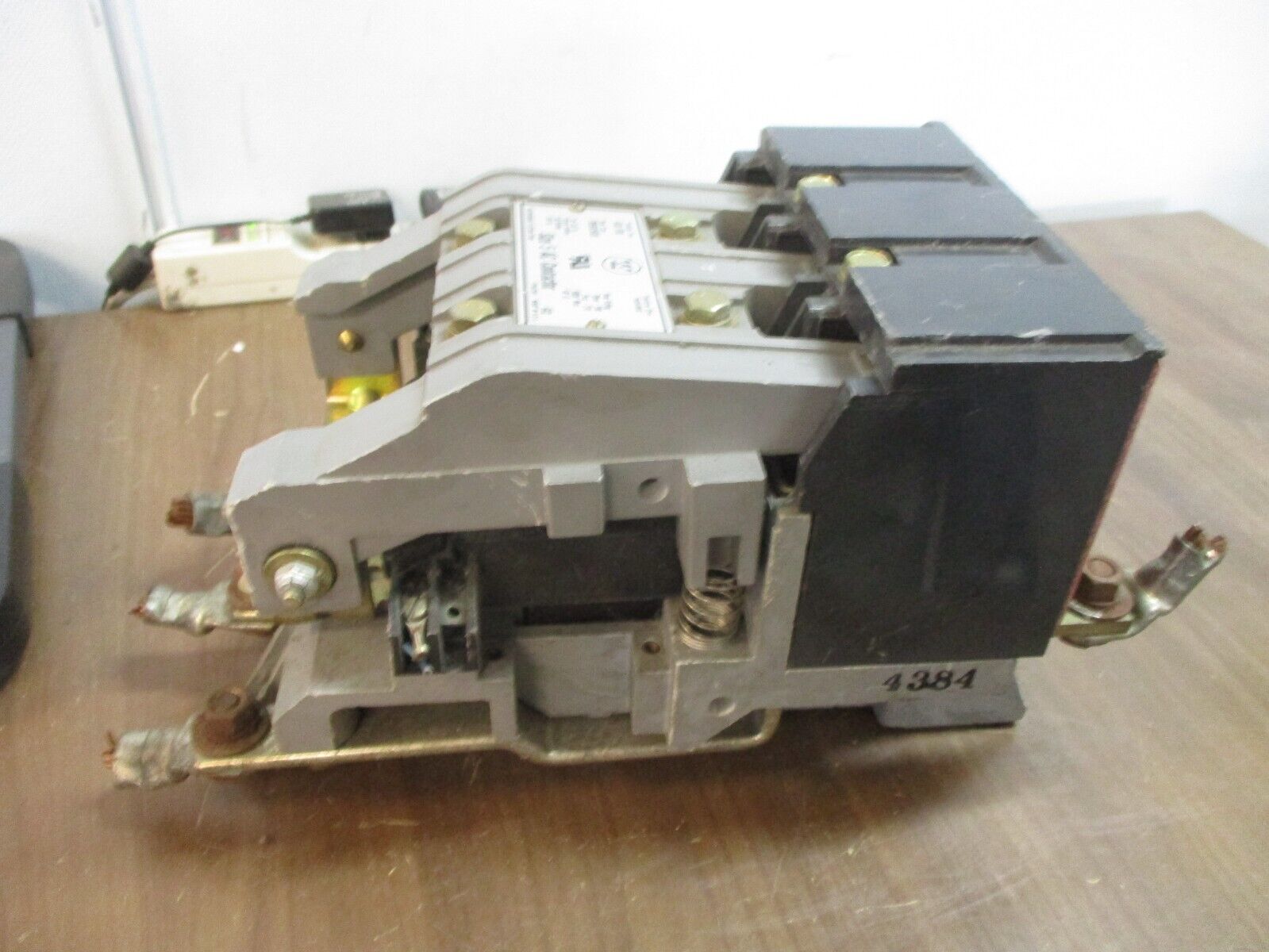 Westinghouse GCA 530 Size 5 Contactor 2045A40G01 300A 600V 60Hz Used