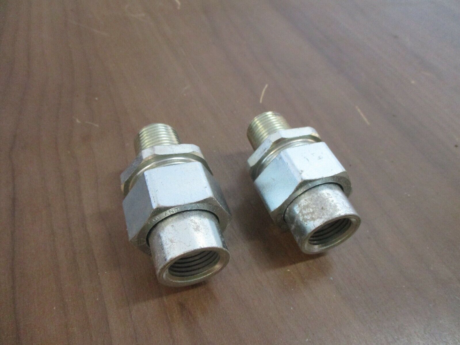 Crouse-Hinds Union Fitting UNF-UNY 105 Size: 1/2" *Lot of 2* Used