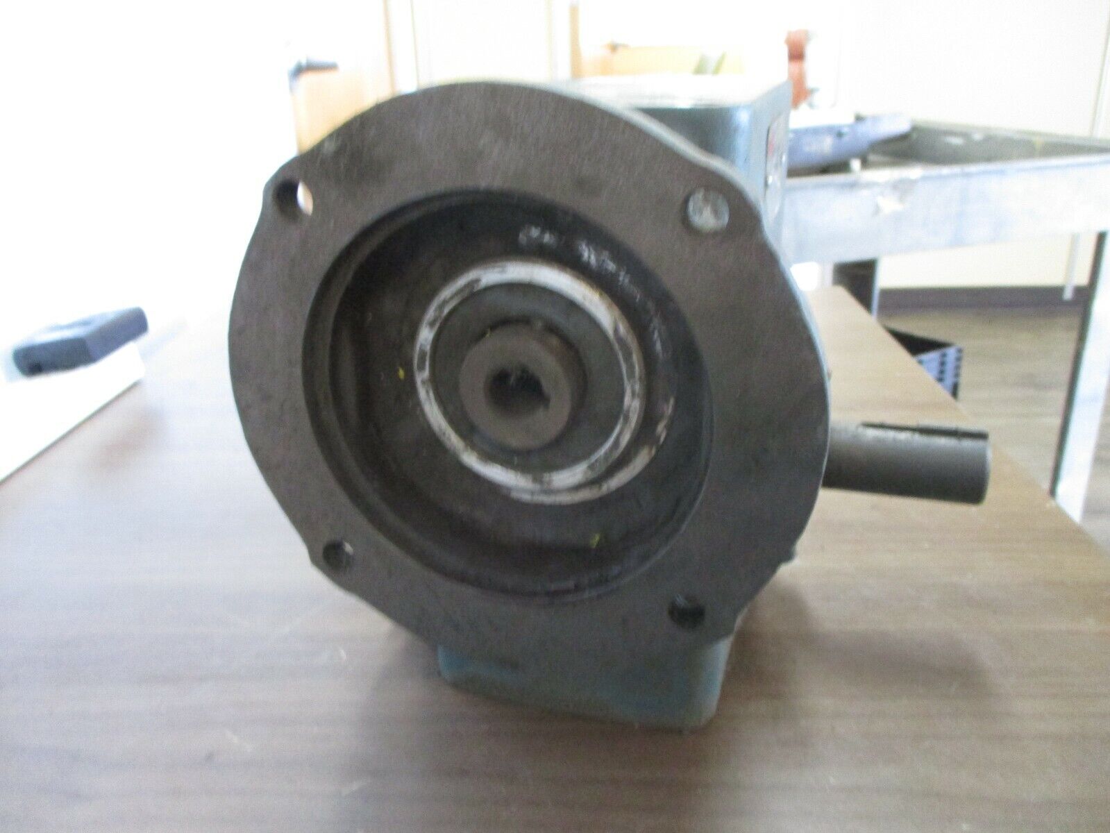 Dodge Tigear Reducer MR94650L1 D DC Size: Q262B030M056L1 Ratio 30:1 1.31HP In