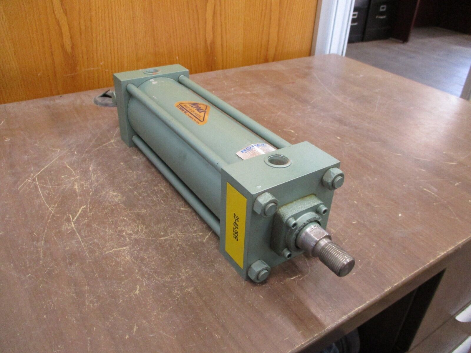 Nopak Hydraulic Cylinder 9808016 3.25X8 E Used