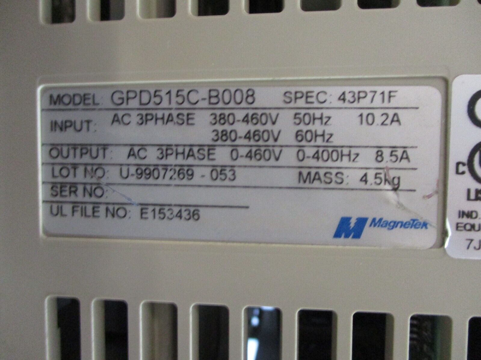 Magnetek GPD515 AC Drive GPD515C-B008 5HP 3Ph w/ Keypad *Bent Bottom* Used