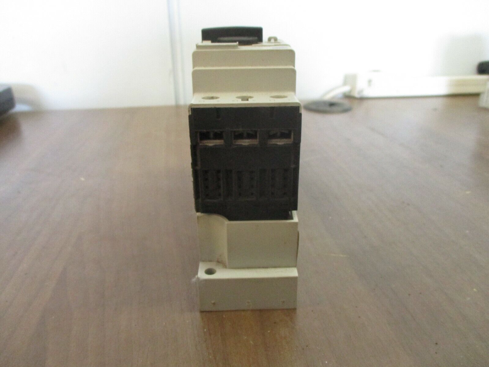 Allen-Bradley Combination Starter 190S-DND2-CC16C Ser. B 120V Coil Trip: 10-16A