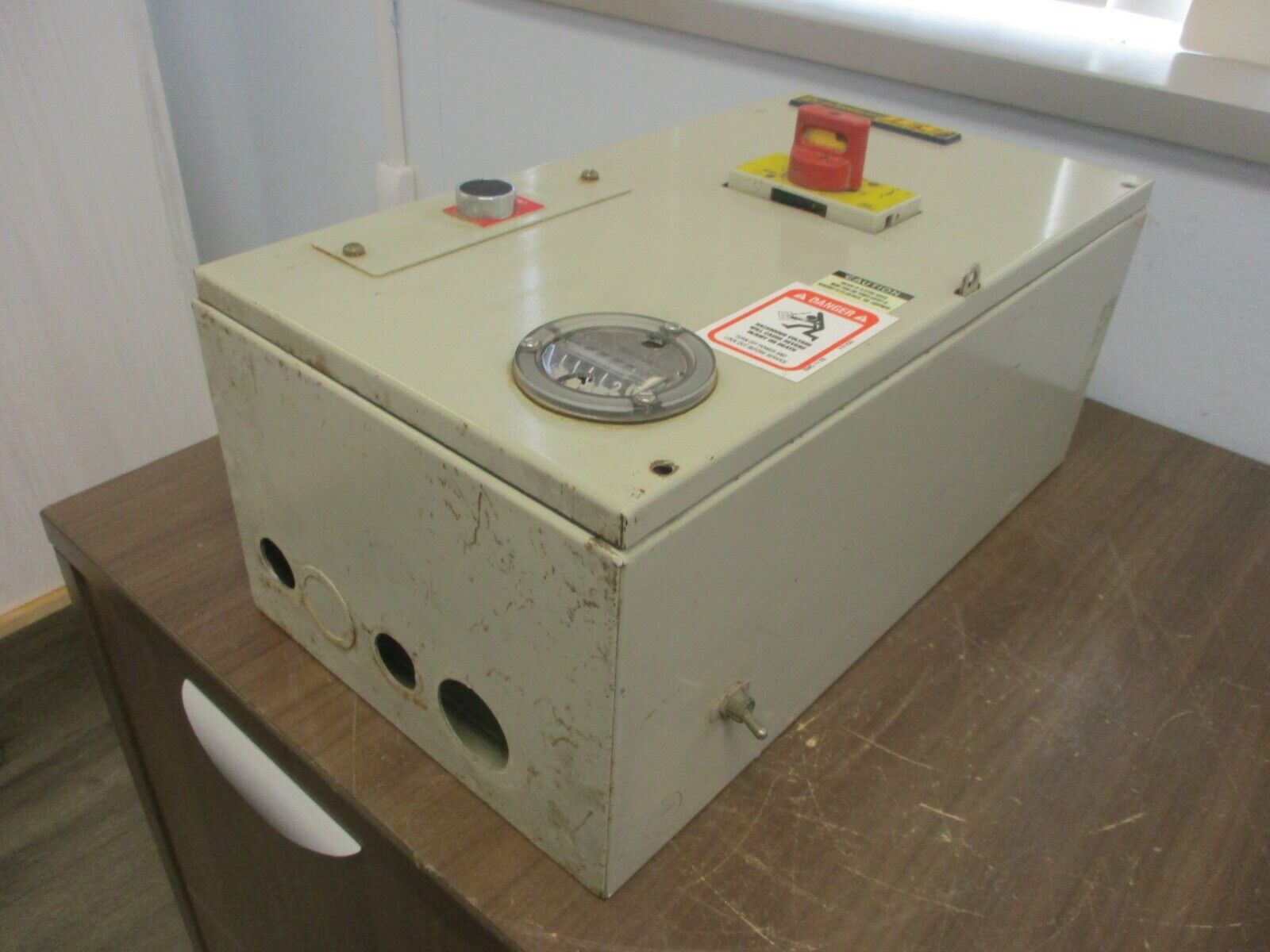 Square D Enclosed Integral 63 Self-Protected Starter LE1UI6346FC 20-60HP 600V