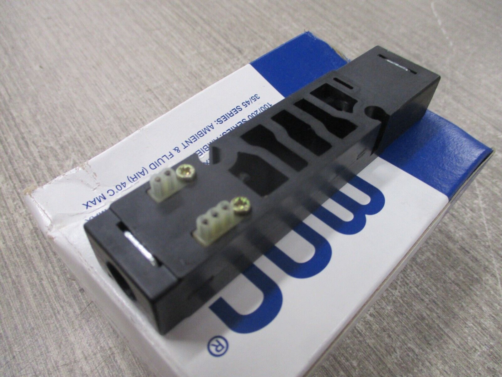 MAC Hydraulic Manifold N-92014 New Surplus