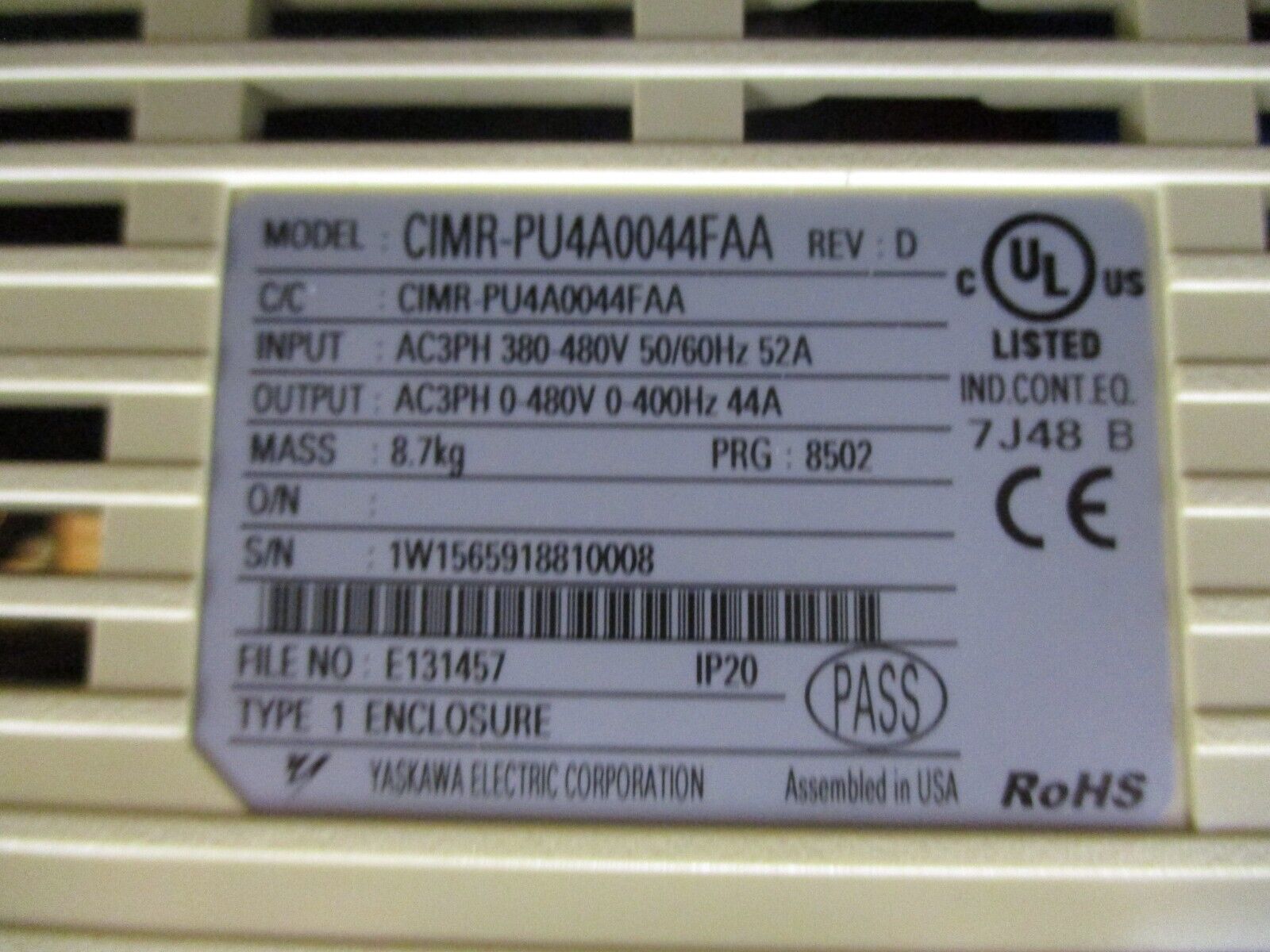 Yaskawa P1000 AC Drive CIMR-PU4A0044FAA Rev. D 30HP 3Ph w/ Keypad Used