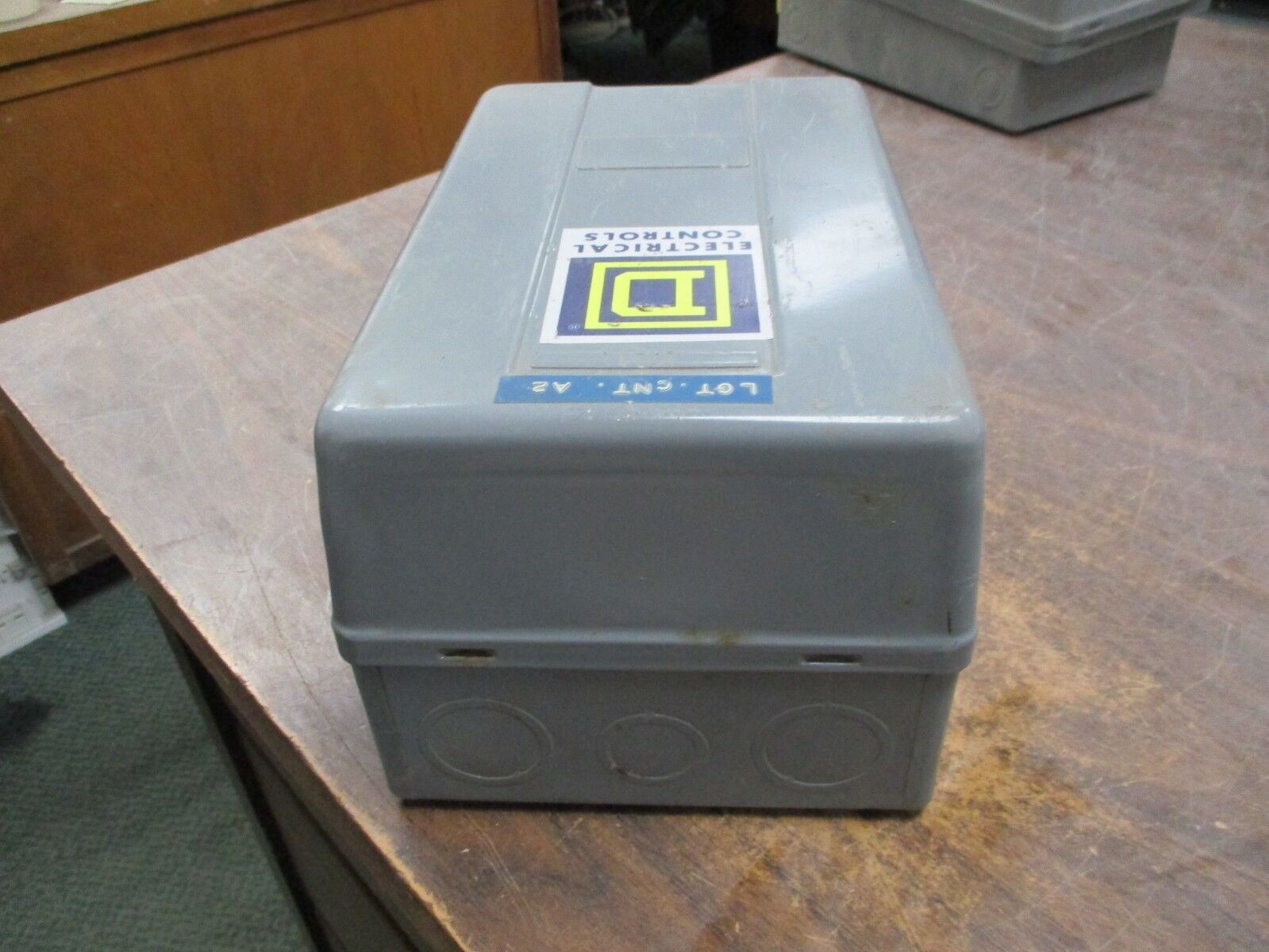 Square D Enclosed Lighting Contactor 8903 SMG 3 120V Coil 30A 600V Used