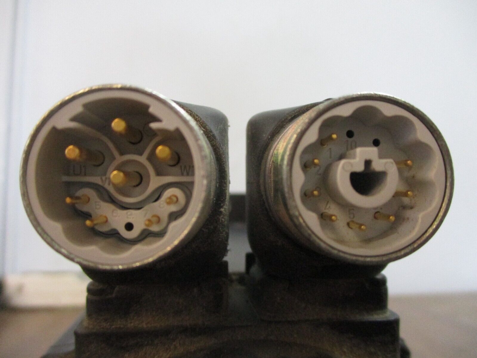 Rexroth Servo Motor MSK050C-0300-NN-M1-UP1-NNNN 5.5Nm Torque 4700RPM 600V Used