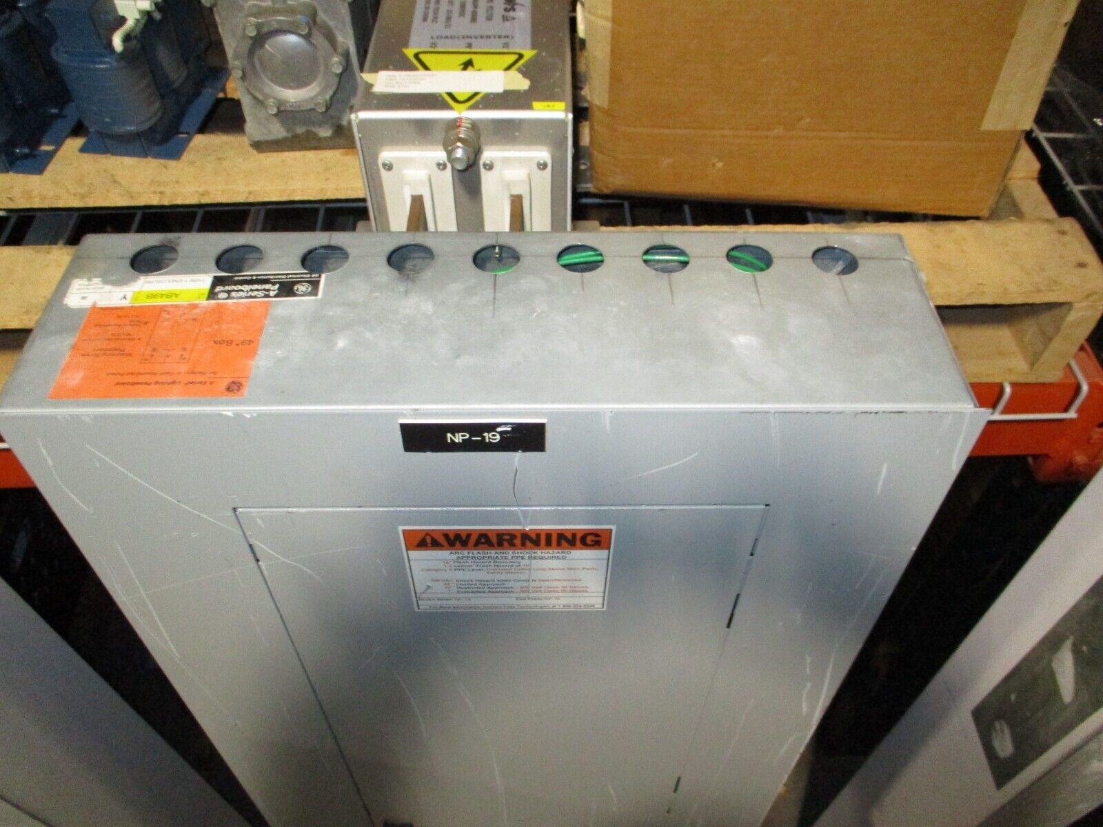 GE Main Lug Breaker Panel AQU3422RCX 225A Max 208/120V 3Ph 4W 42-Slot Used