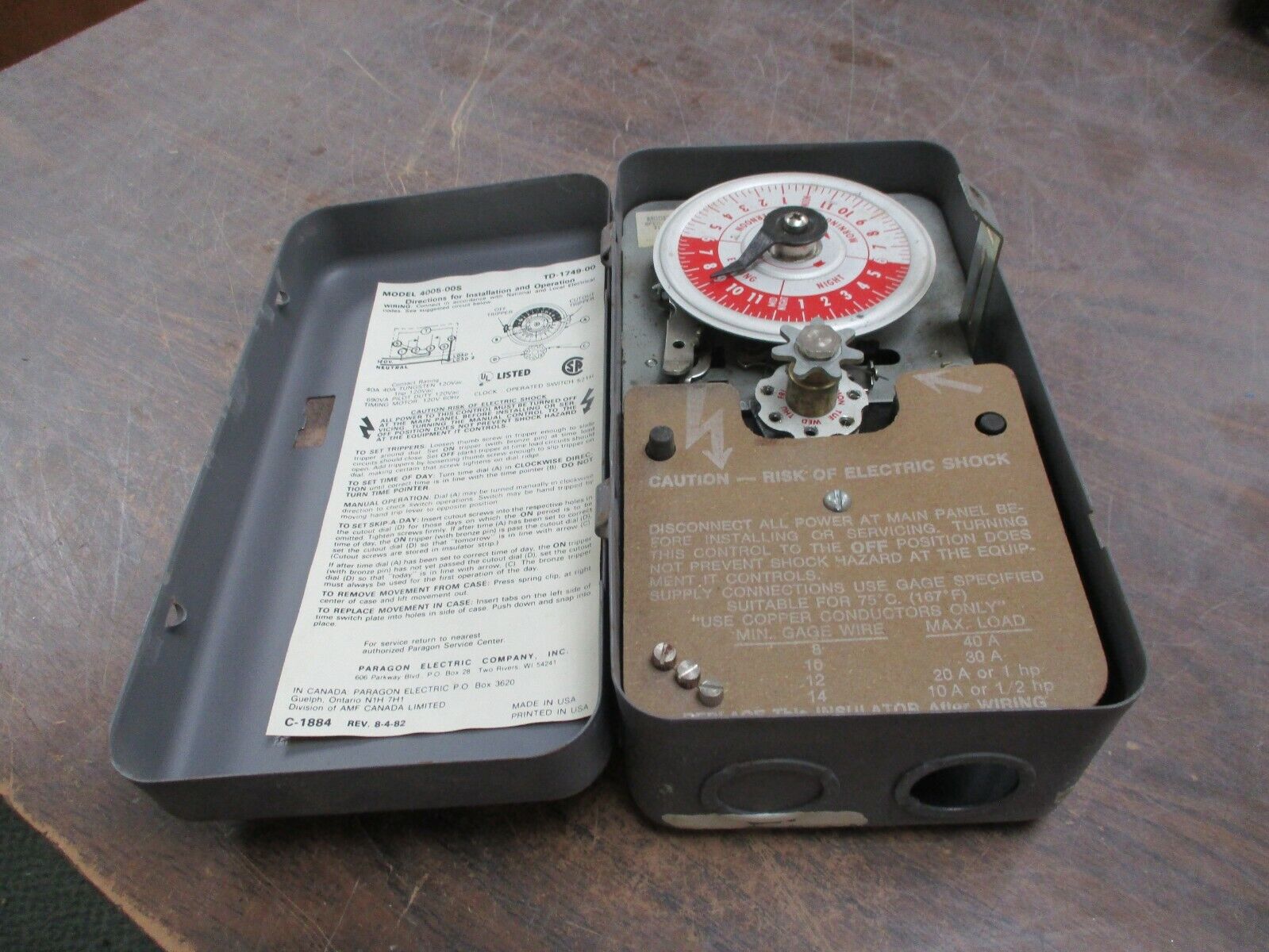 Paragon Model 4005-00S Timer TD-1749-00 120V 60Hz Used