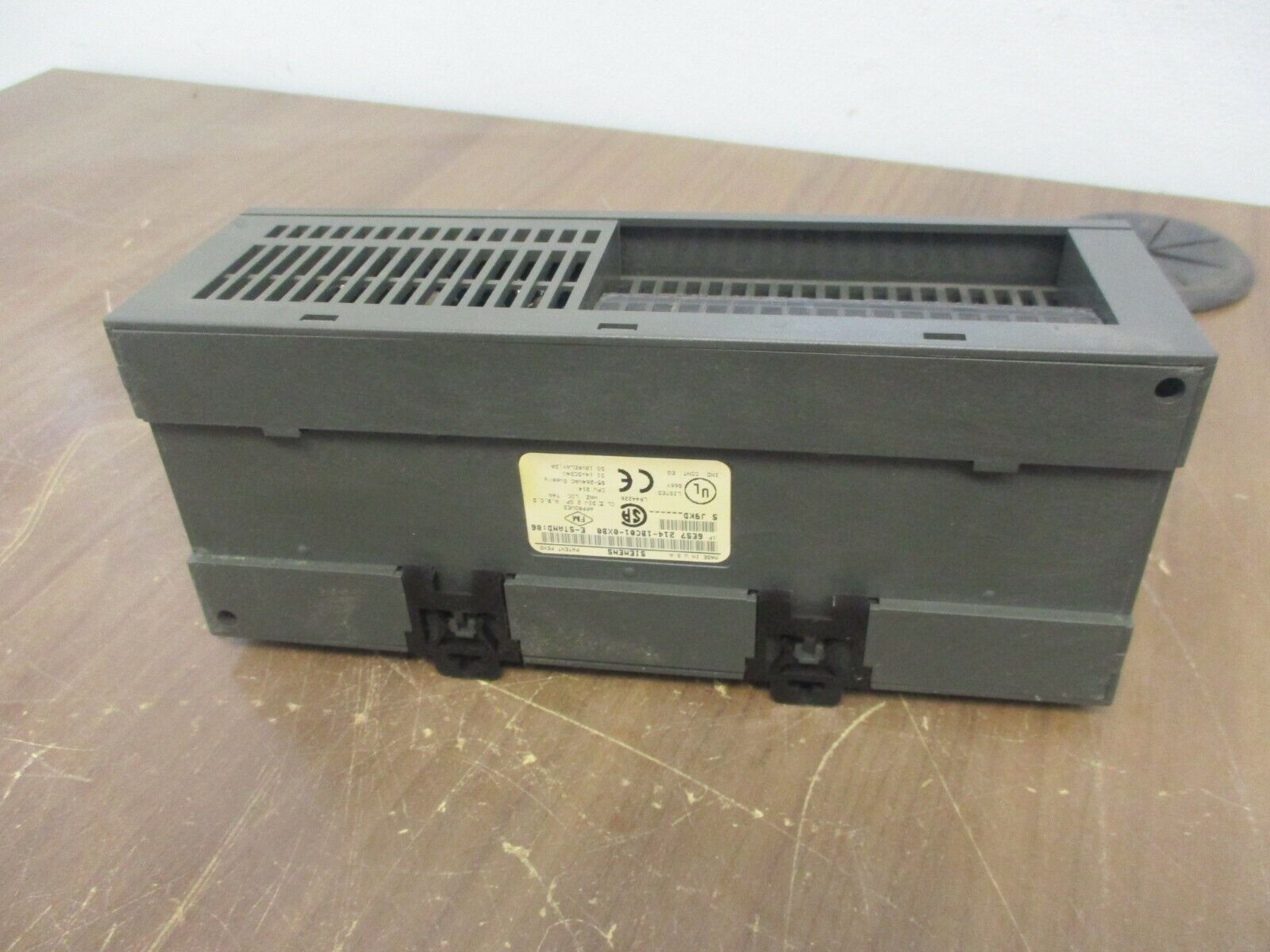 Siemens CPU 214 Controller 6ES7 214-1BC01-0XB0 E-Stand: 06 85-264VAC Used
