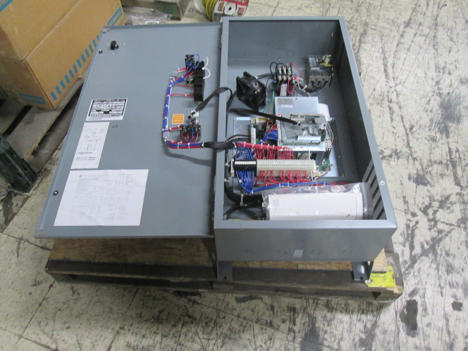 Square D Econo-Flex Altivar AC Drive 8839 58EGG2VY 7.5HP *No Box* New Surplus