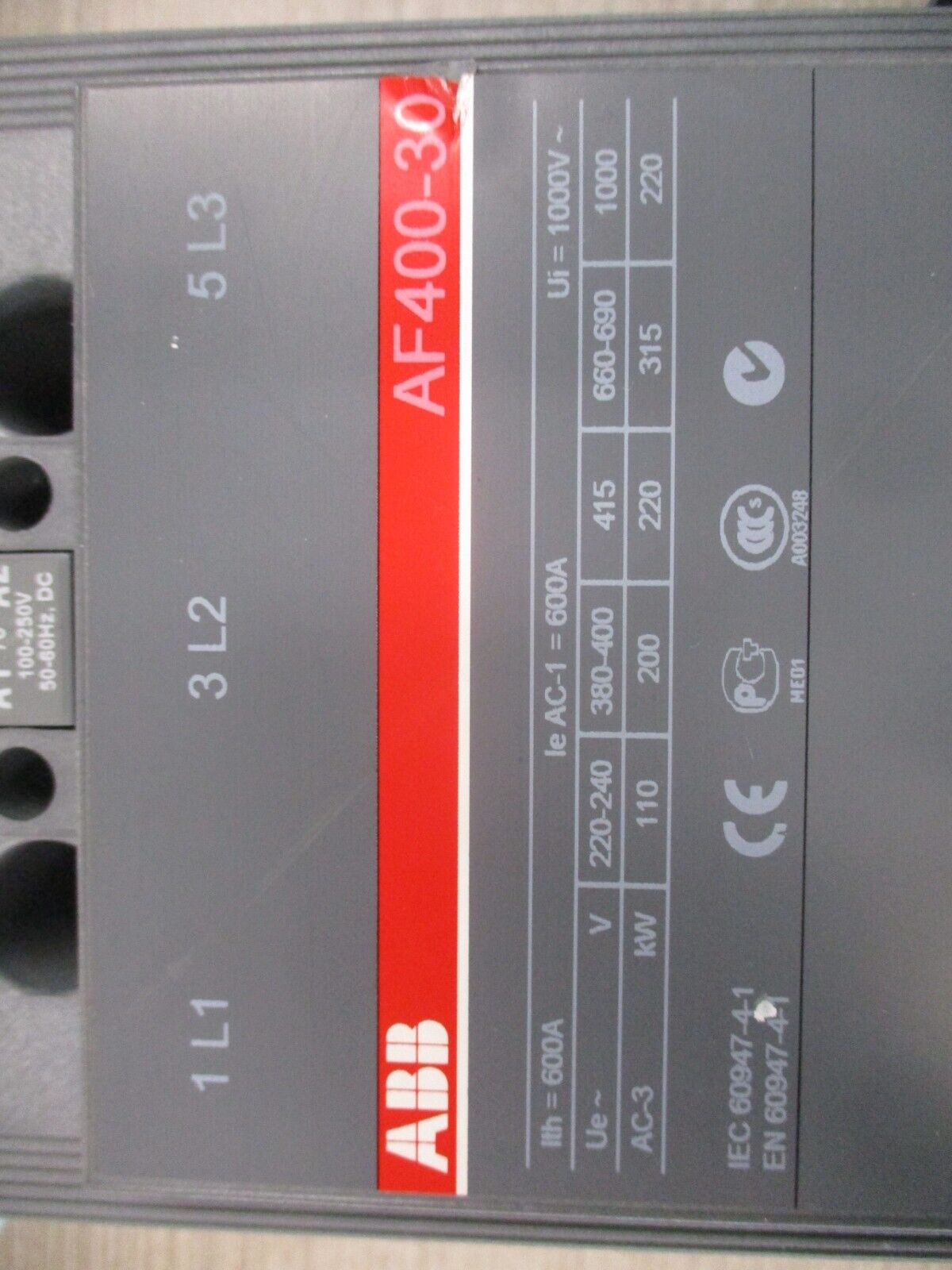 ABB Contactor AF400-30 600V 550A 100-250V AC/DC Coil Used