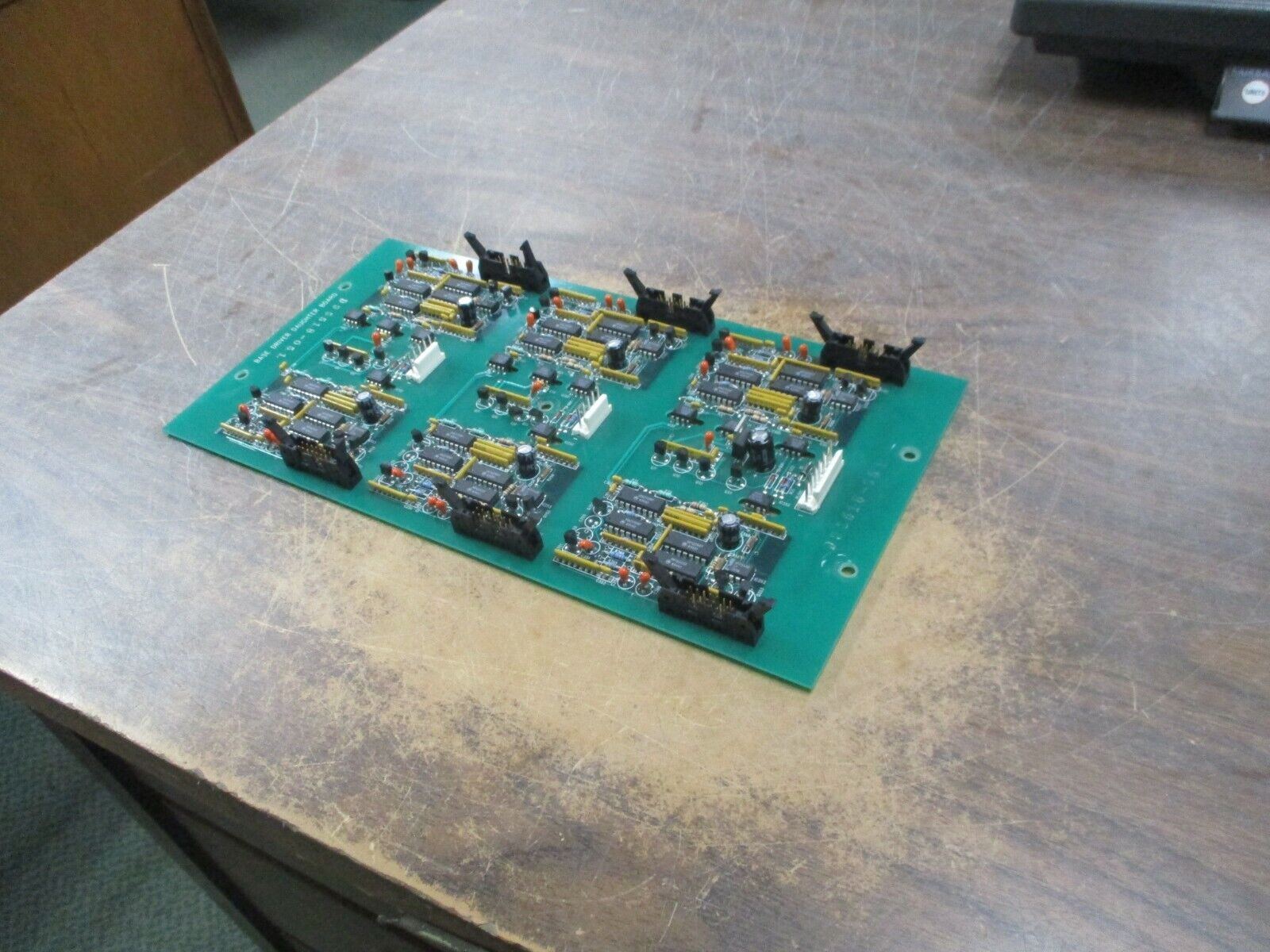 Vee-Arc Base Driver Daughter Board D95518-051 Used