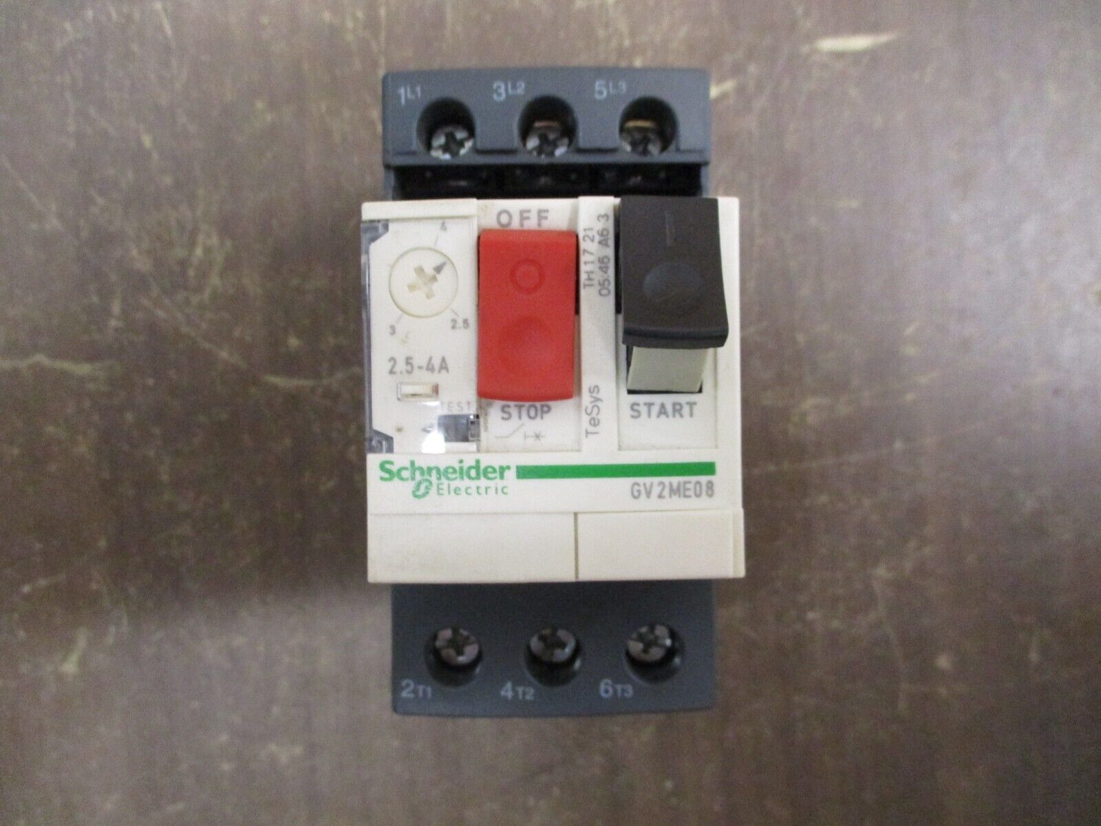 Schneider Electric Manual Starter GV2ME08 Trip: 2.5-4A Used