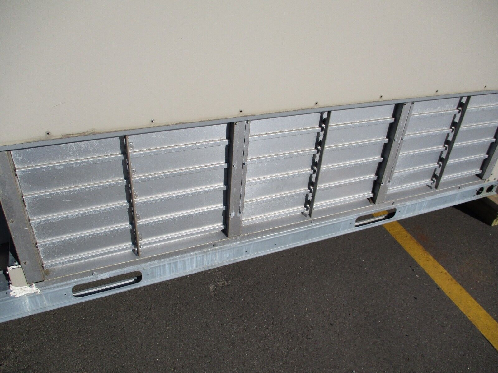 Lennox LCH Rooftop Unit LCH360H4BP1G 30 Ton Electric Heat 68.9KW Heat 480V 3Ph