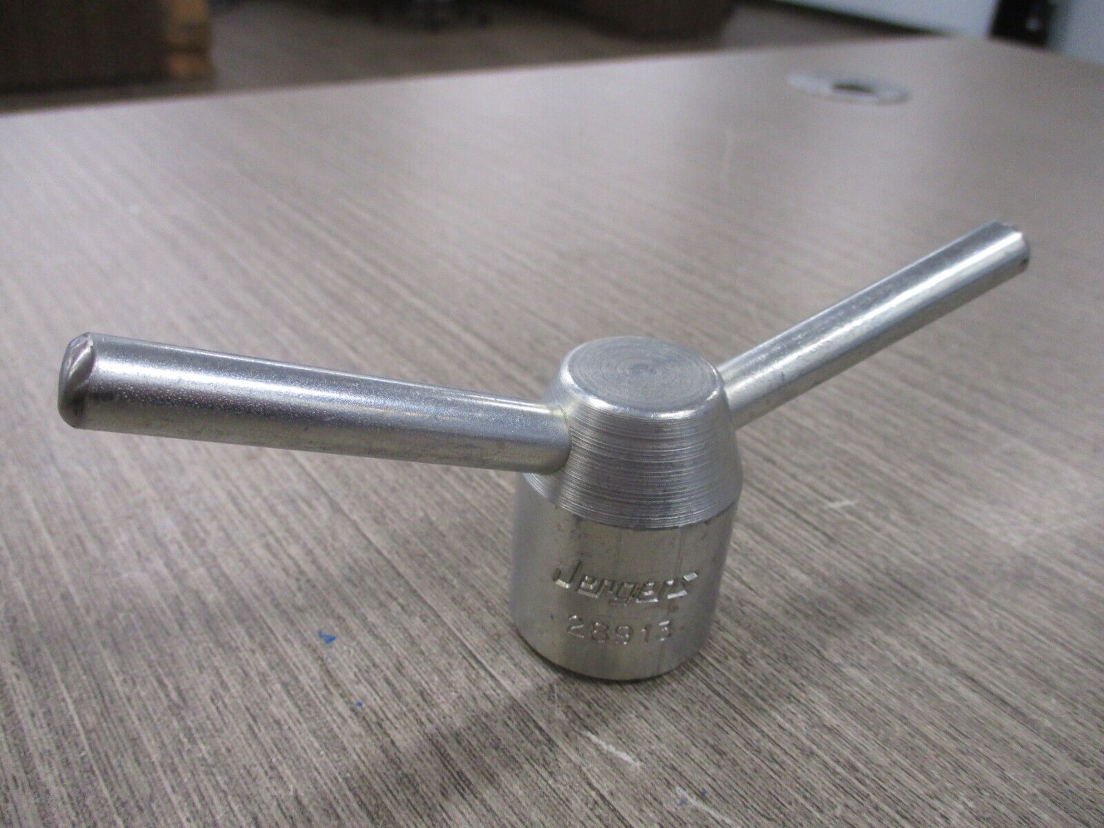 Jergens Double Handle Locking Lever 28913 *No Box* New Surplus