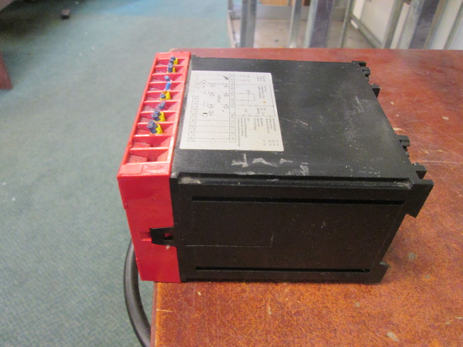 Telemecanique Type GSK3LB Preventa Relay GSK3LB24VACDC 24V Used