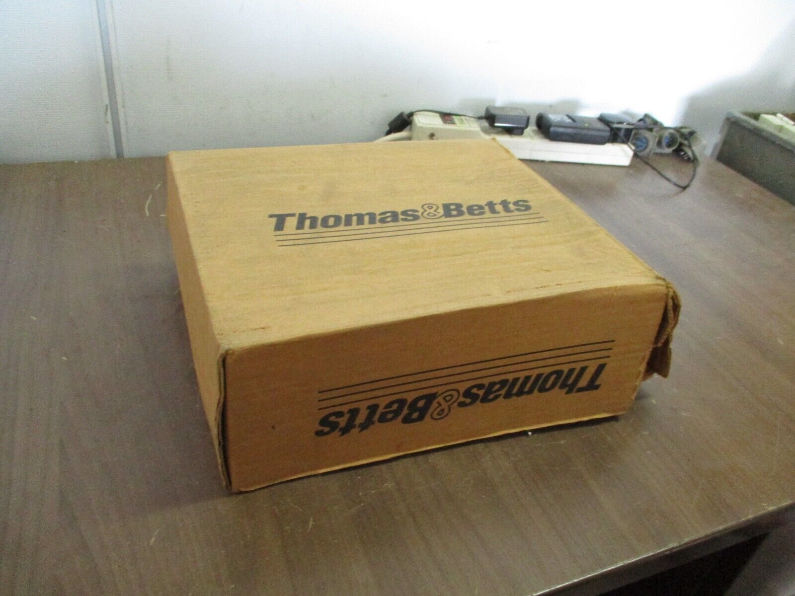 Elastimold ESA Elbow Surge Arrester 167ESA121BX 12KV New Surplus