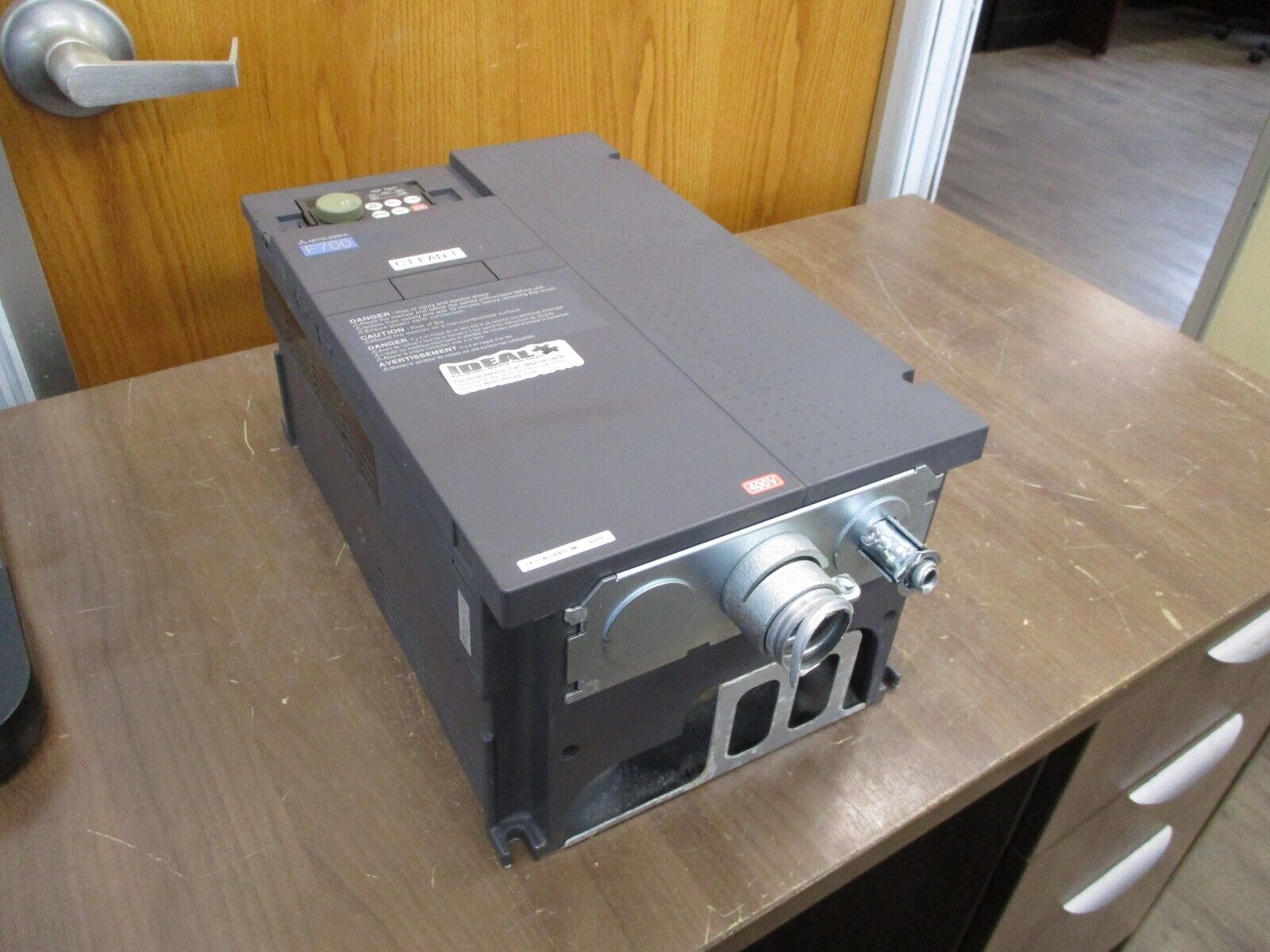 Mitsubishi F700 AC Drive FR-F740-00470-NA 30HP 3Ph w/ Keypad Used