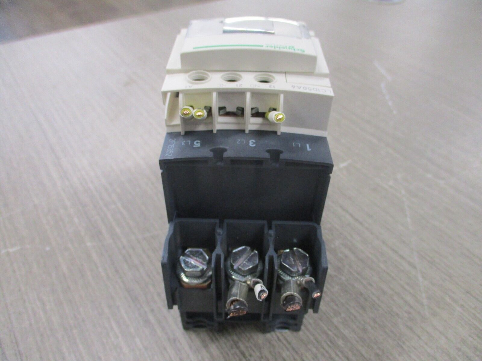 Schneider Electric Contactor LC1D50A6 120V Coil 70A 600V Used