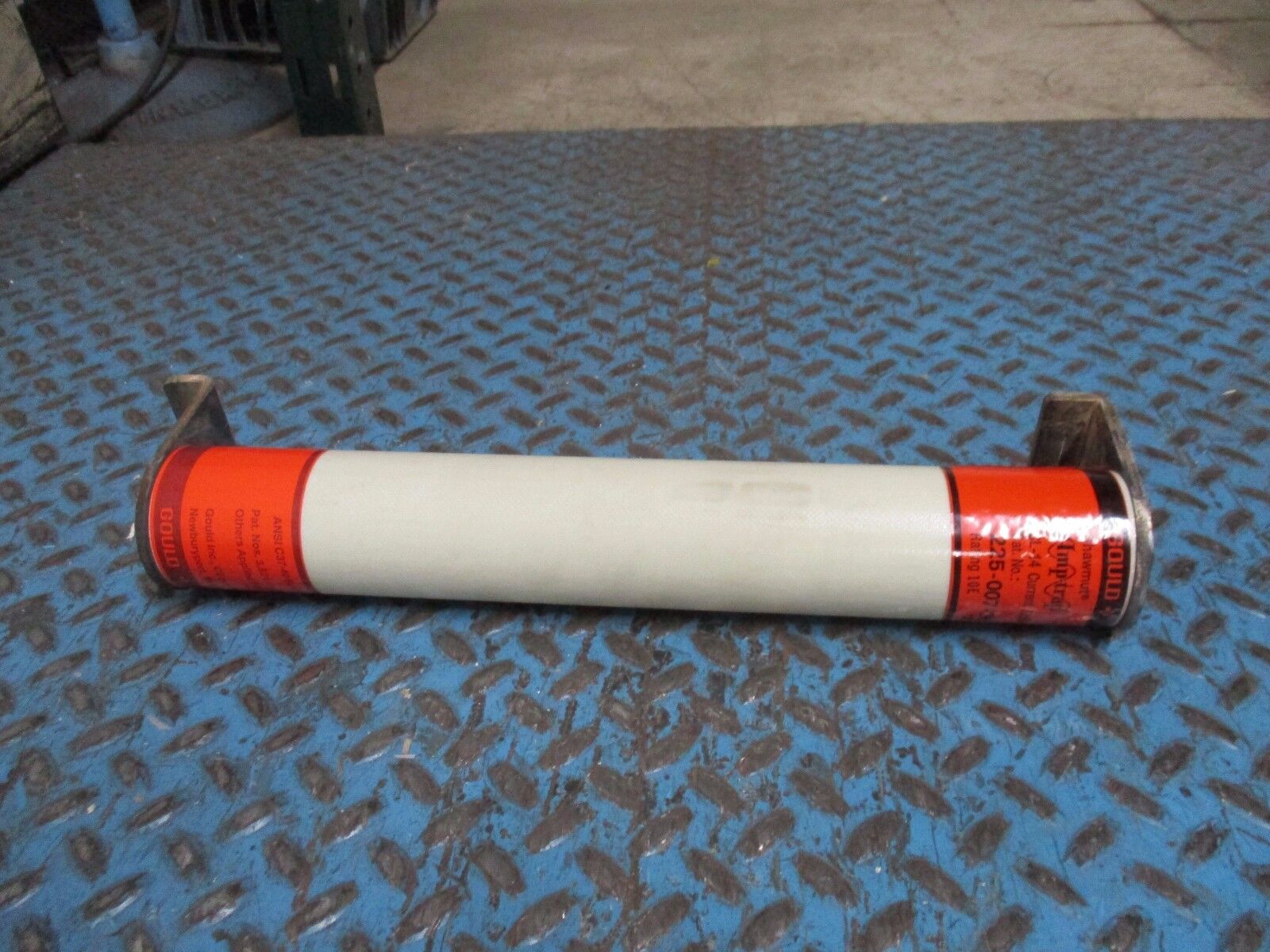 Gould Shawmut Amp-Trap CL-14 Fuse 225-007-967 10E 15.5Kv Used