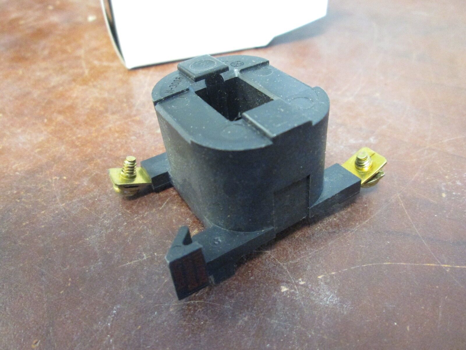 Cutler-Hammer Magnetic Coil 9-2823-1 Size: 45CR 120V@60Hz 110V@50Hz New Surplus