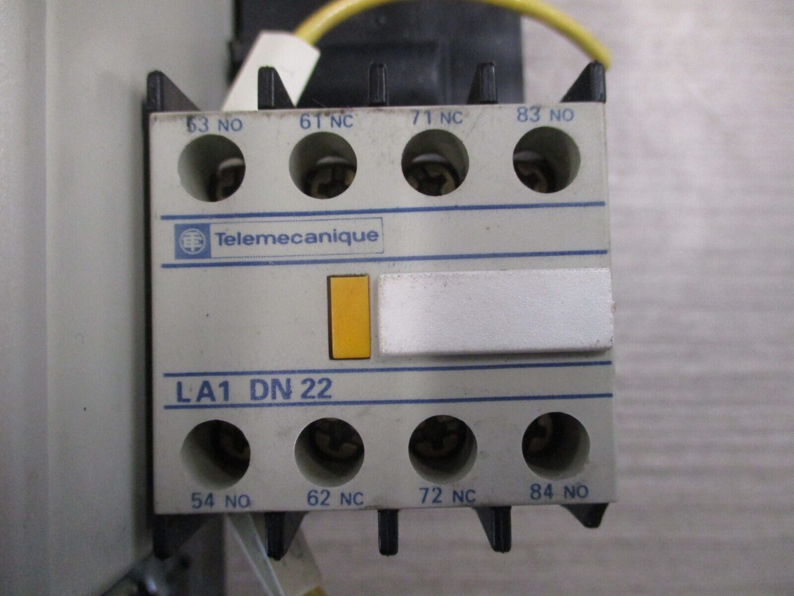 Telemecanique Contactor LC1F115 265/277V Coil 175A 600V w/ Aux Contact Block