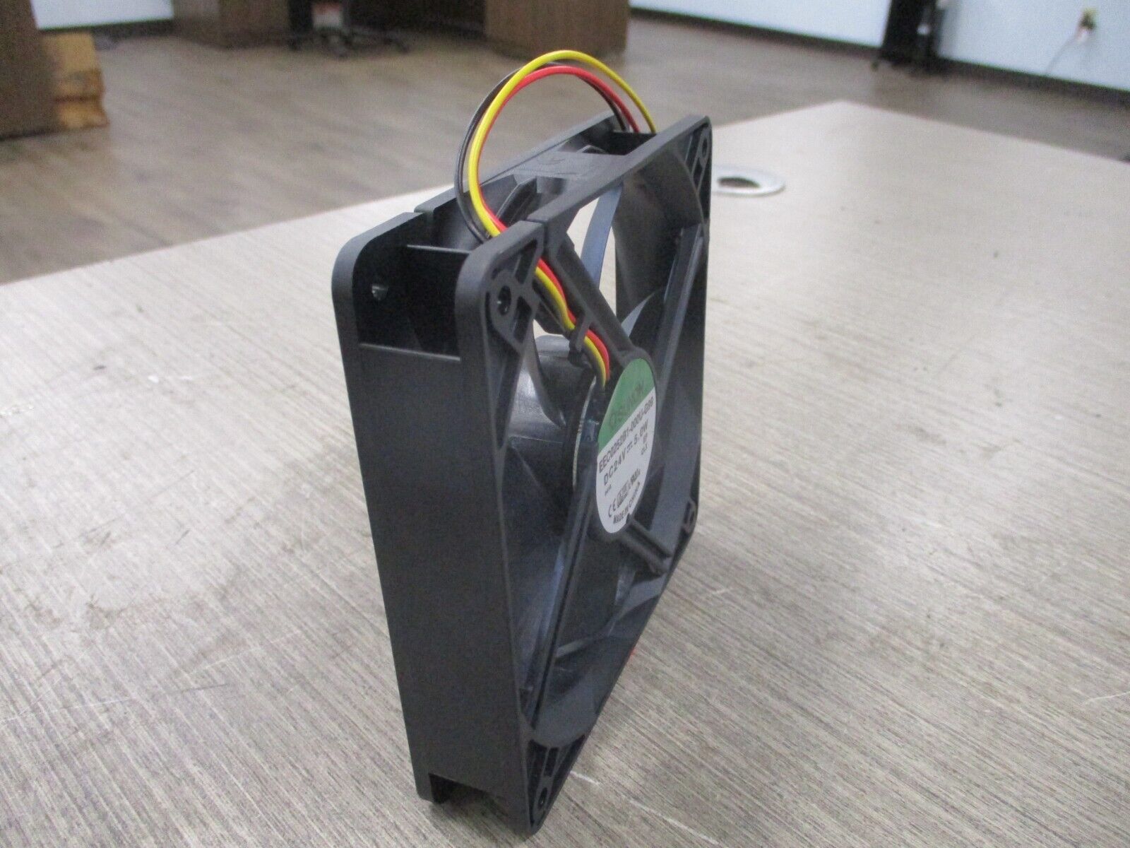 Sunon Axial Fan EEC0252B1-000V-G99 24VDC 5W *No Box* New Surplus