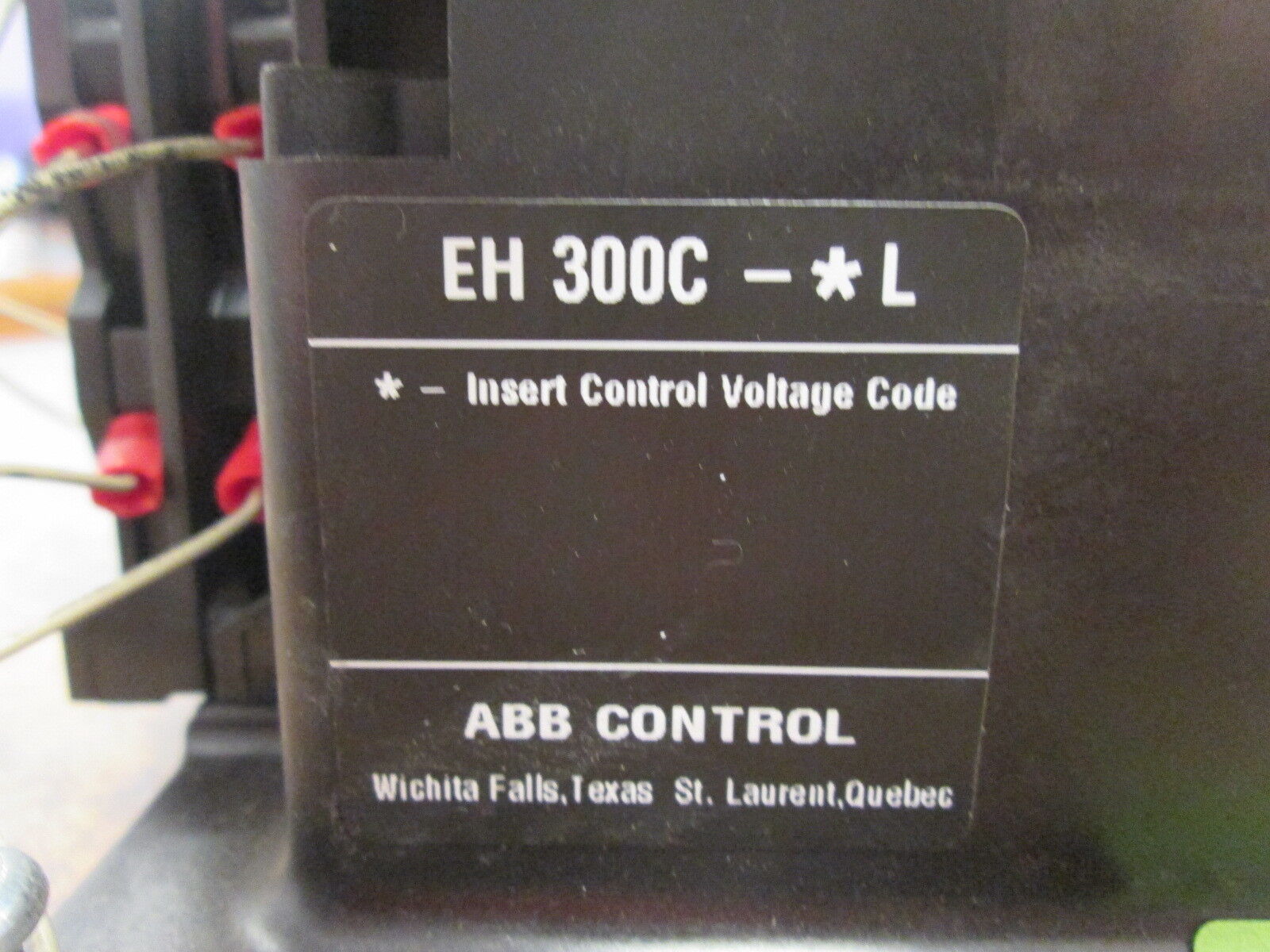 ABB Contactor EH 300C-*L 24VDC Coil 350A 600V Used